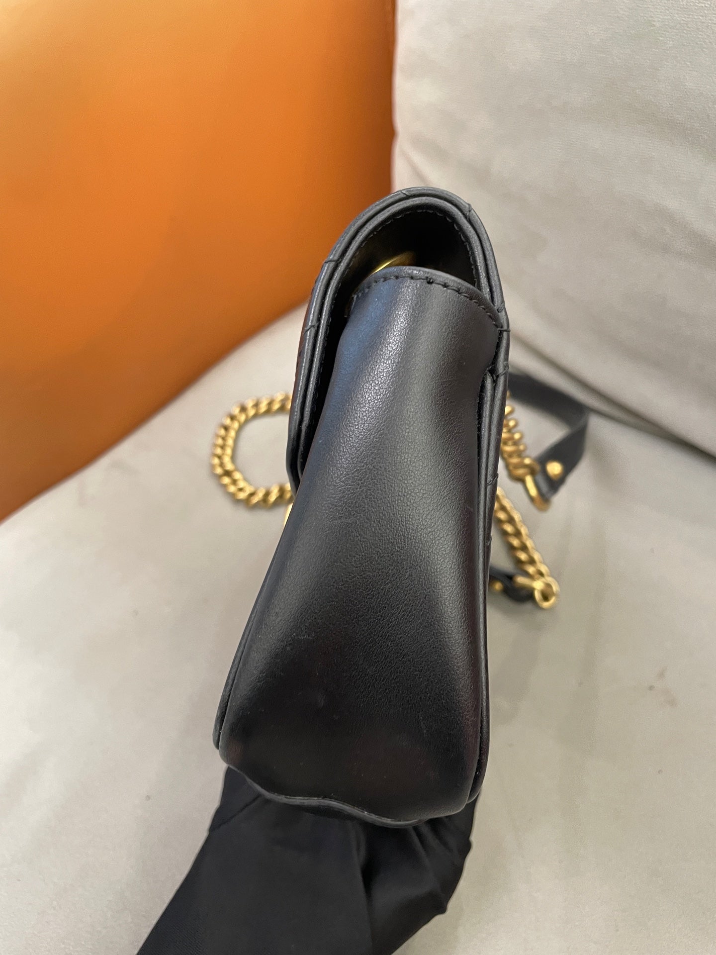 Gucci - GG Marmont Matelassé Mini Shoulder Bag - Leather - Black with Gold-Tone Hardware - (mini)
