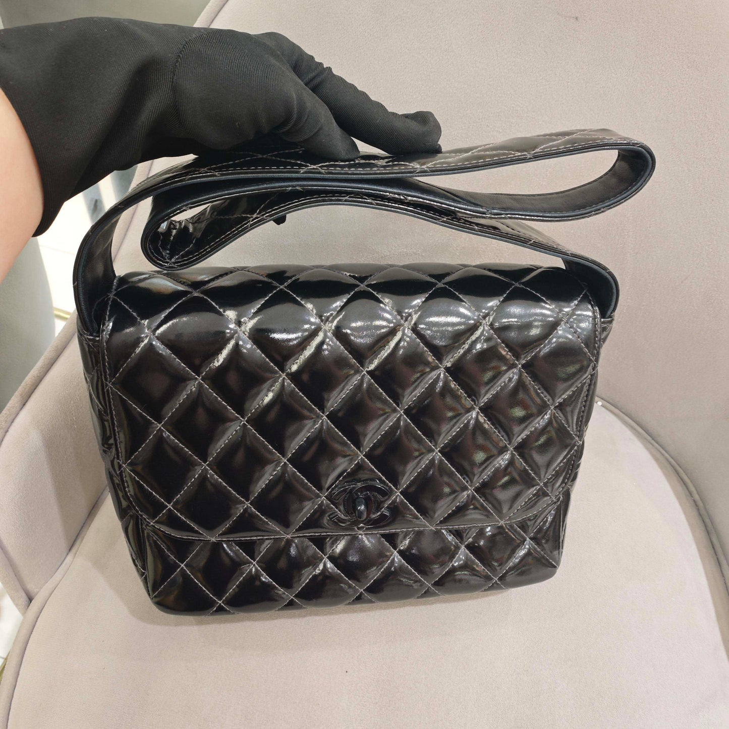Chanel - Vintage Camera Shoulder Bag - Patent leather - Black - (small)