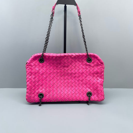 Bottega Veneta - Intrecciato Chain Shoulder Bag - Lambskin leather - Fuchsia - (medium)