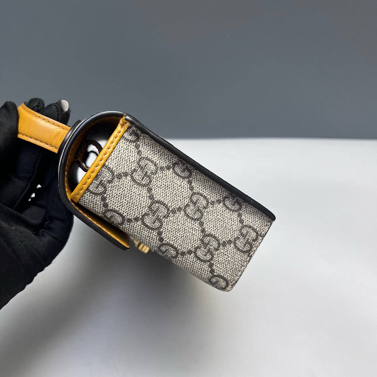 Gucci - Padlock Mini - GG Supreme canvas with leather trim - Multicolour with Gold-Tone Hardware - (mini)
