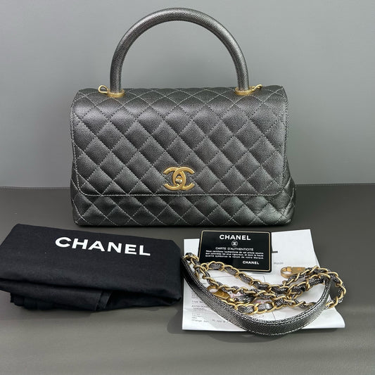 Chanel - Coco Handle Flap Bag - Grained metallic calfskin leather - Silver - (Medium)