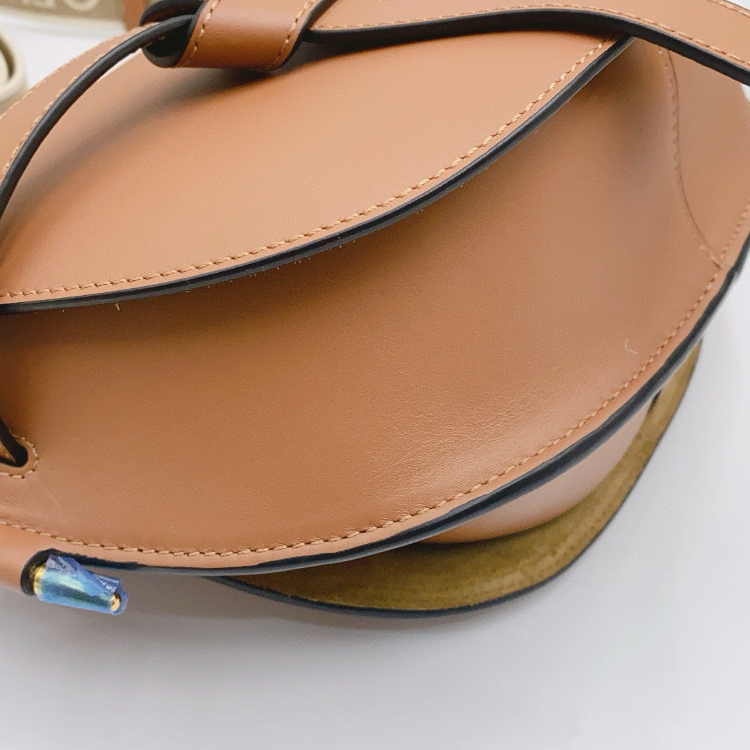 Loewe - Gate Small Dual Bag - Leather - Brown - (Mini)