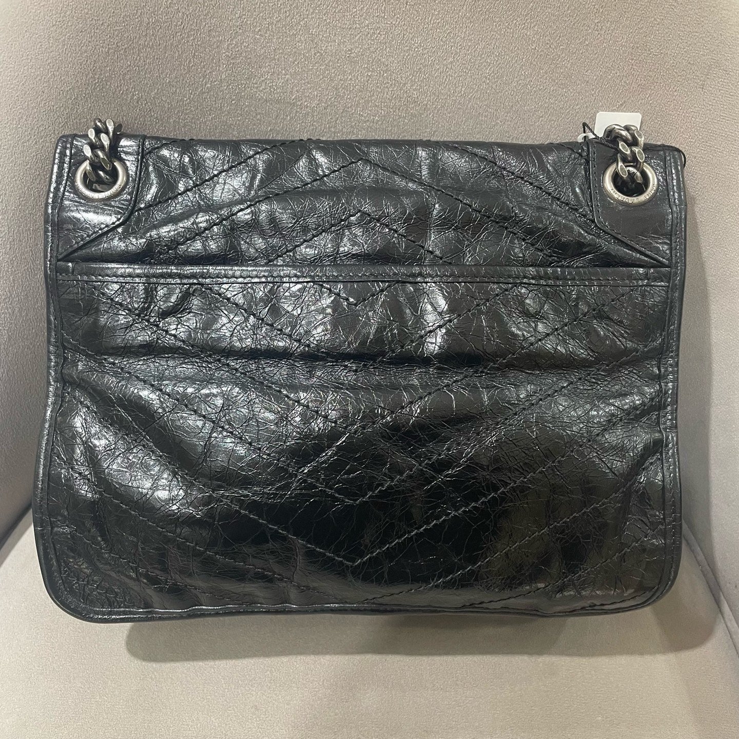 Saint Laurent - Niki Medium - Distressed waxed leather - Black - (medium)