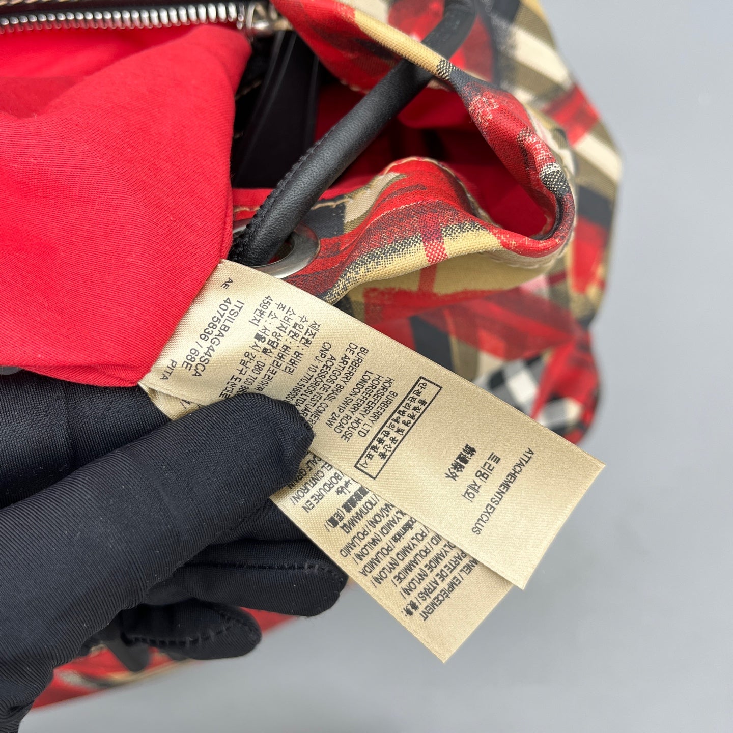 Burberry - Graffiti Check Drawstring Flap Backpack - Canvas with leather trim - Multicolour - (Medium)
