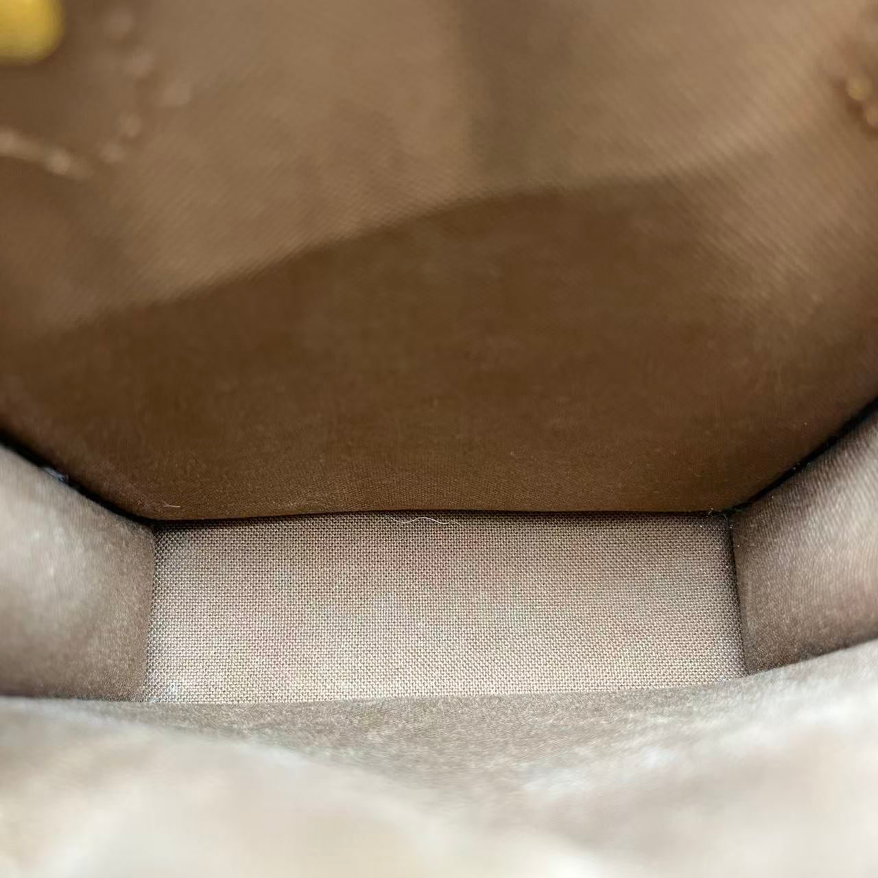 Louis Vuitton - Mini Sac Plat - Monogram canvas with natural Vachetta leather trim - Brown - (mini)