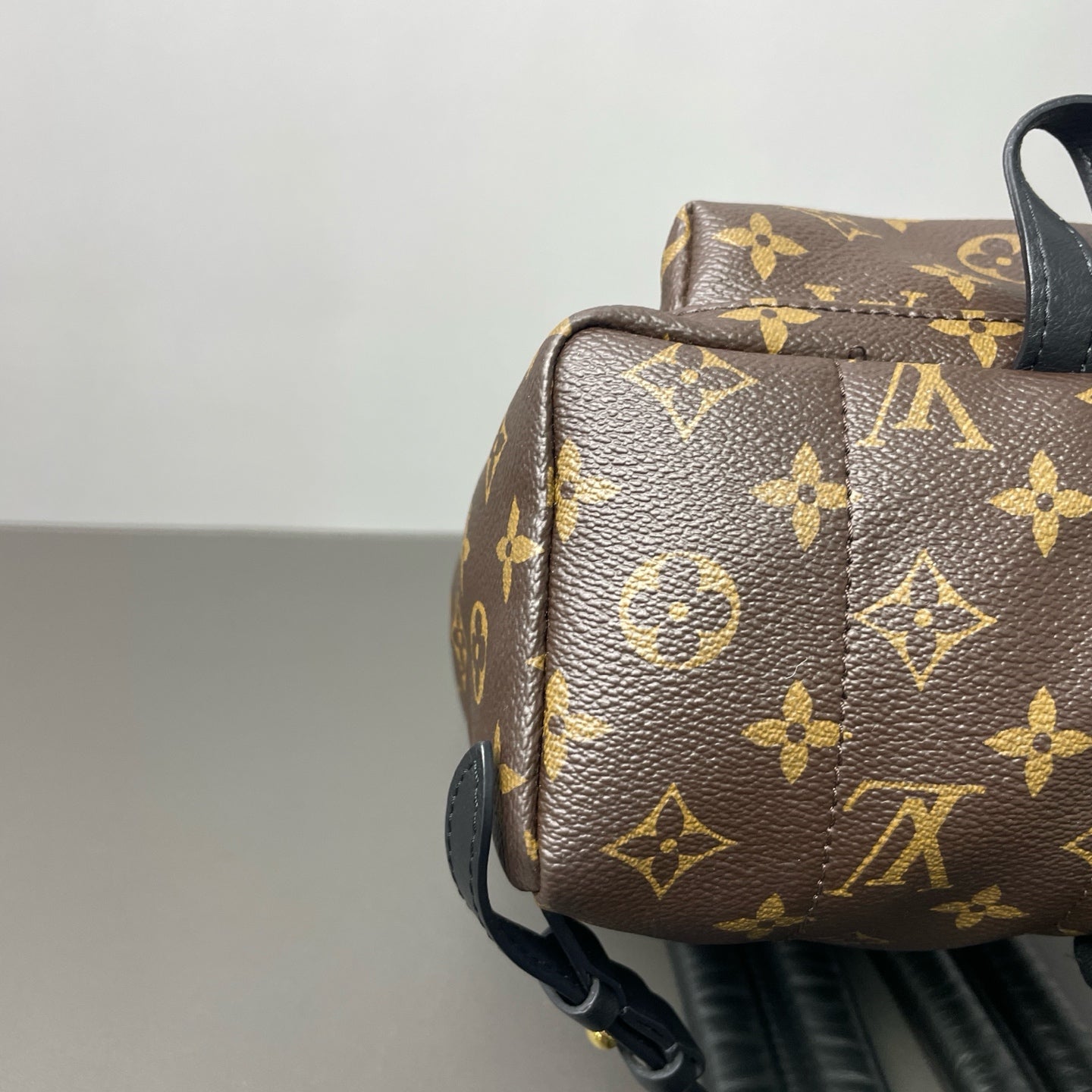 Louis Vuitton - Palm Springs PM Backpack - Monogram coated canvas with cowhide leather trim - Brown - (small)