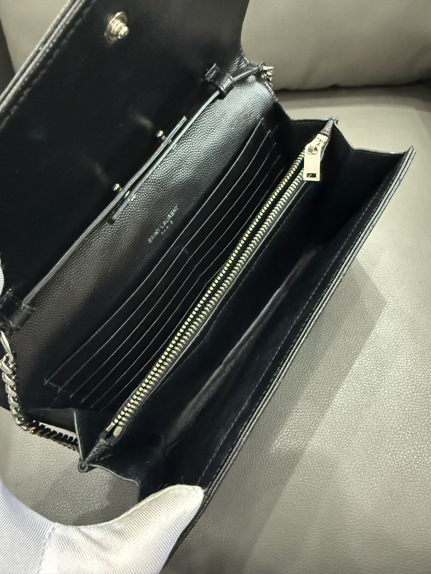 Saint Laurent - Envelope Wallet on Chain (WOC) - Grained calfskin leather - Black - (Mini)