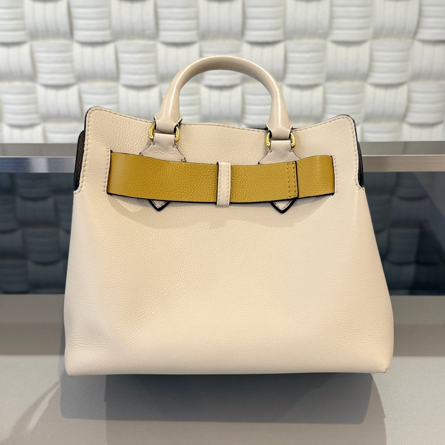 Burberry - The Belt Bag - Leather - Beige - (medium)