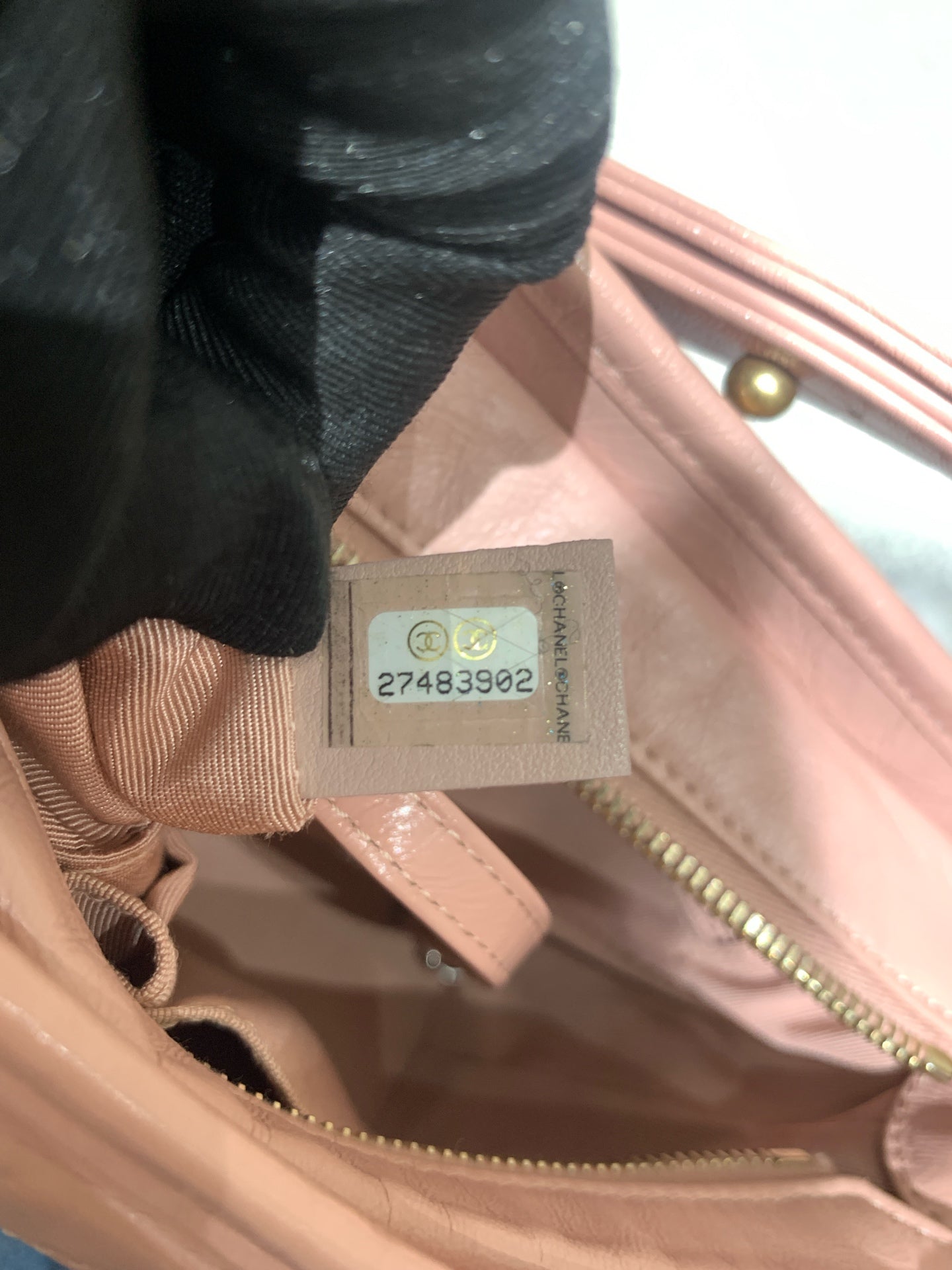 Chanel - Gabrielle Hobo Bag - Calfskin leather - Pink - (Small)