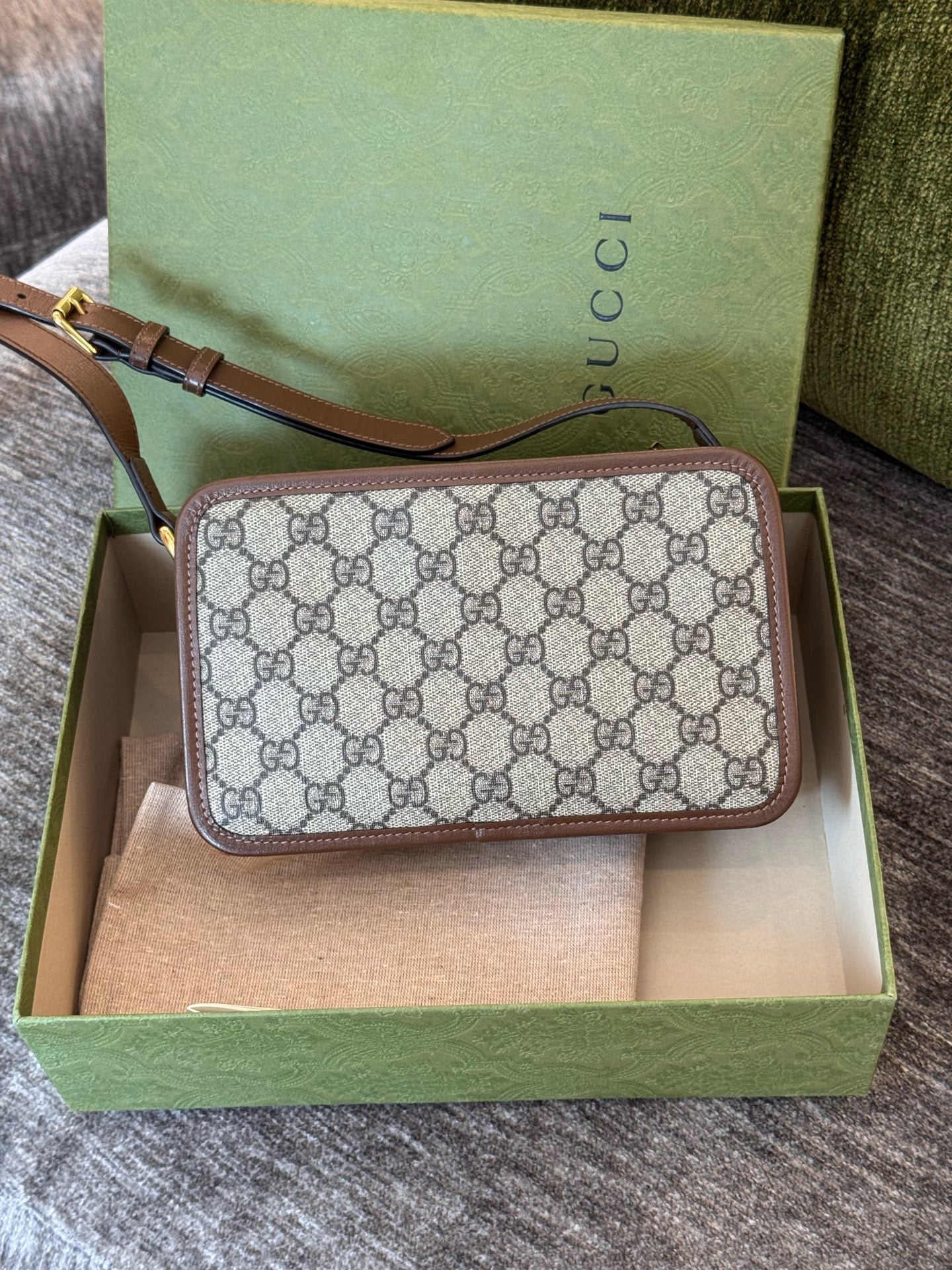 Gucci - Vintage Interlocking G Box Bag - GG Supreme canvas with leather trim - Beige - (mini)