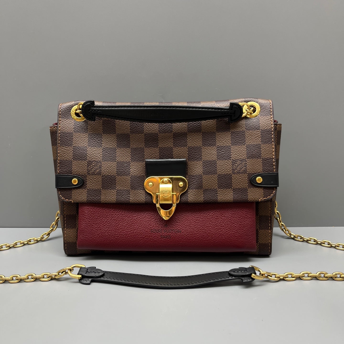 Louis Vuitton - Vavin Chain Bag - Damier Ebene coated canvas with grained leather trim - Brown and Burgundy - (Small)