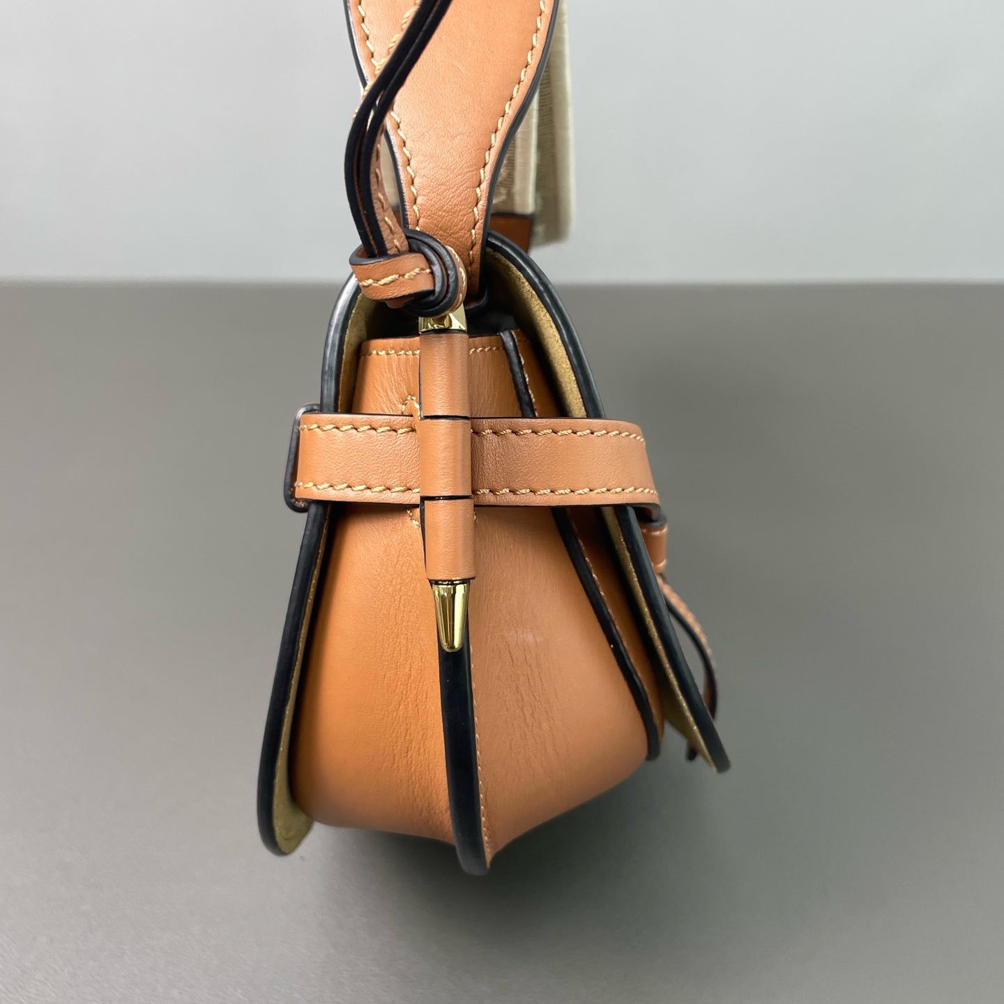 Loewe - Gate Mini Dual Saddle Bag with Wide Strap - Leather - Camel - (mini)