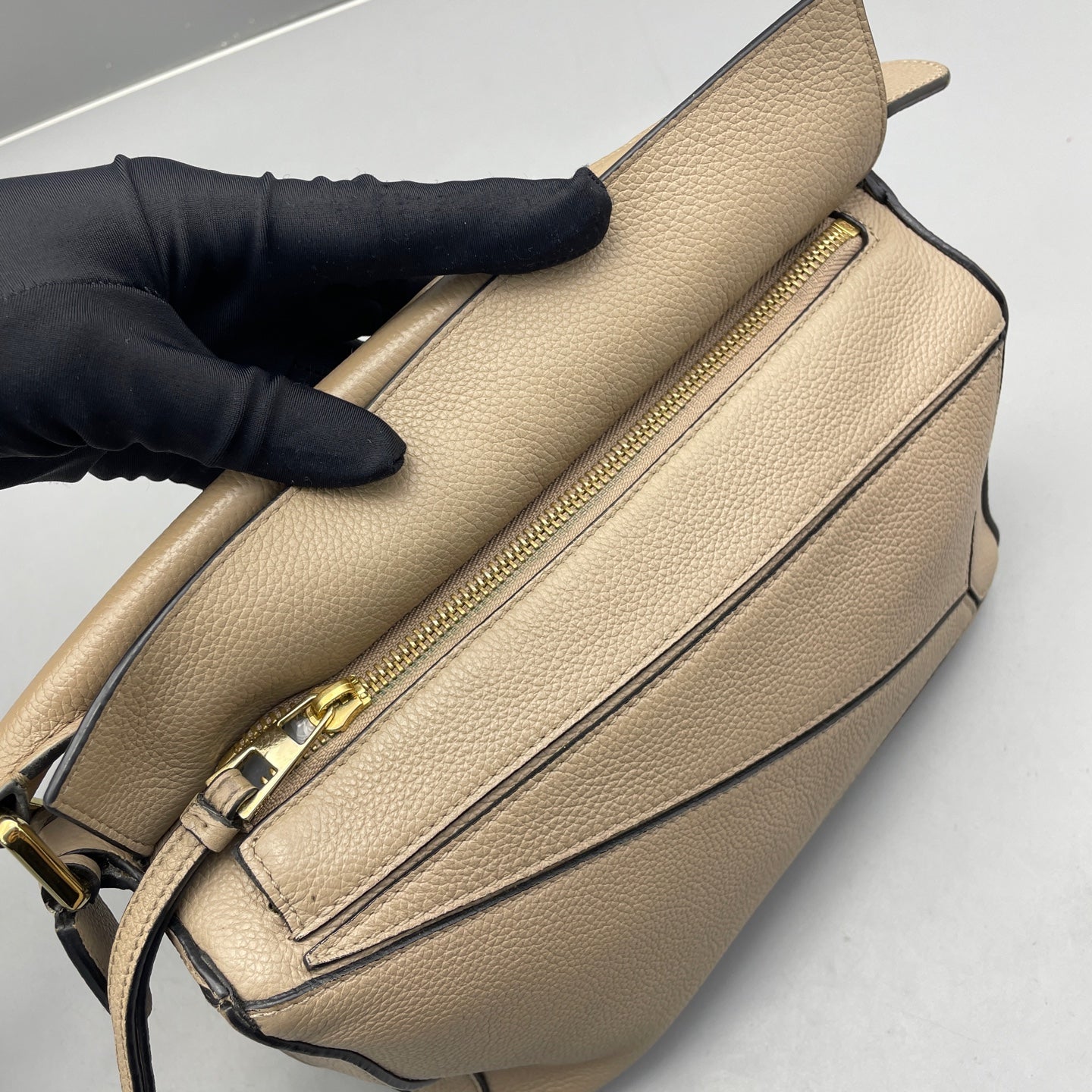 Loewe - Puzzle Bag - Grained calfskin leather - Beige - (Small)