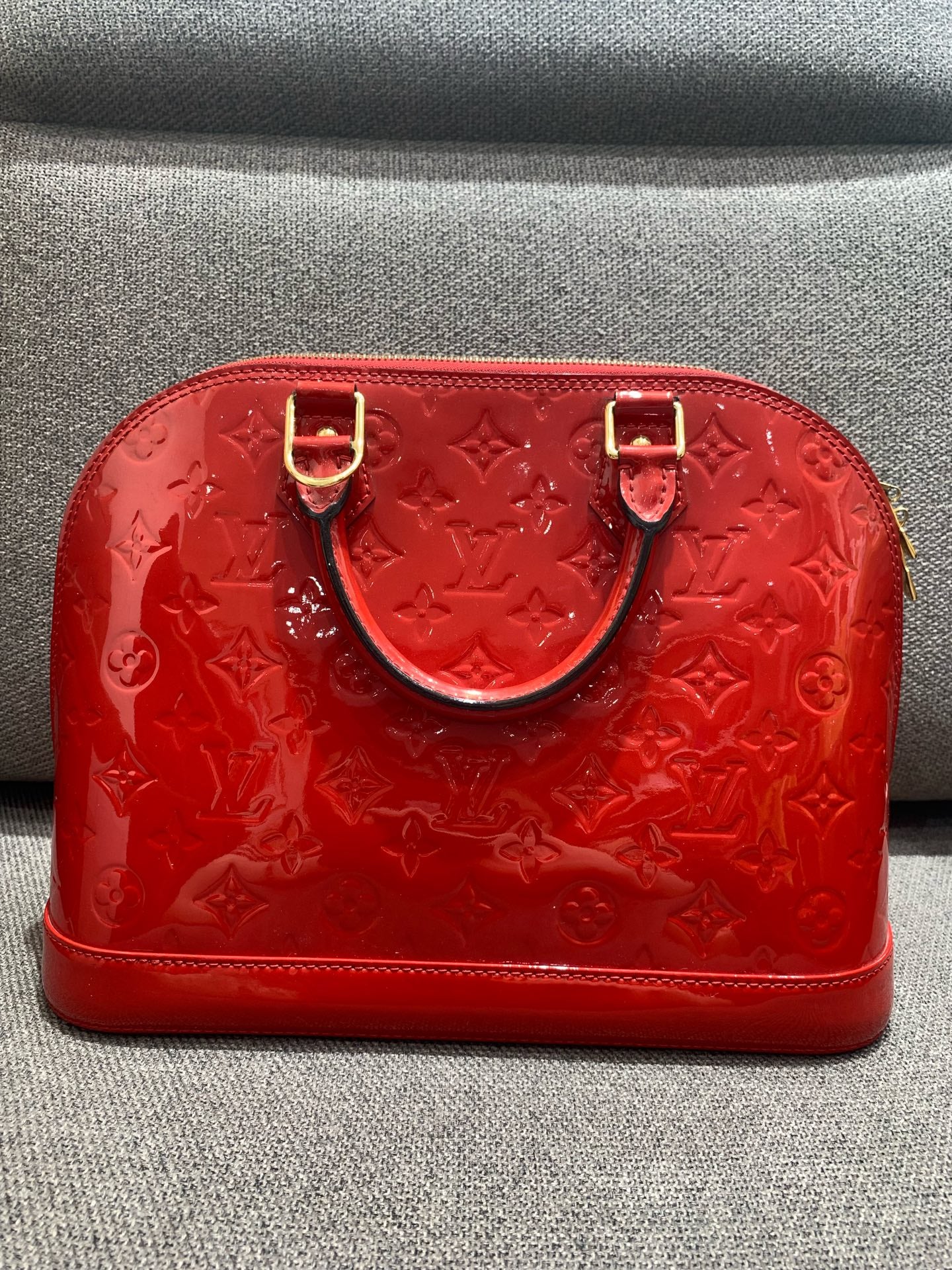Louis Vuitton - Alma PM - Monogram Vernis Patent leather - Red - (medium)