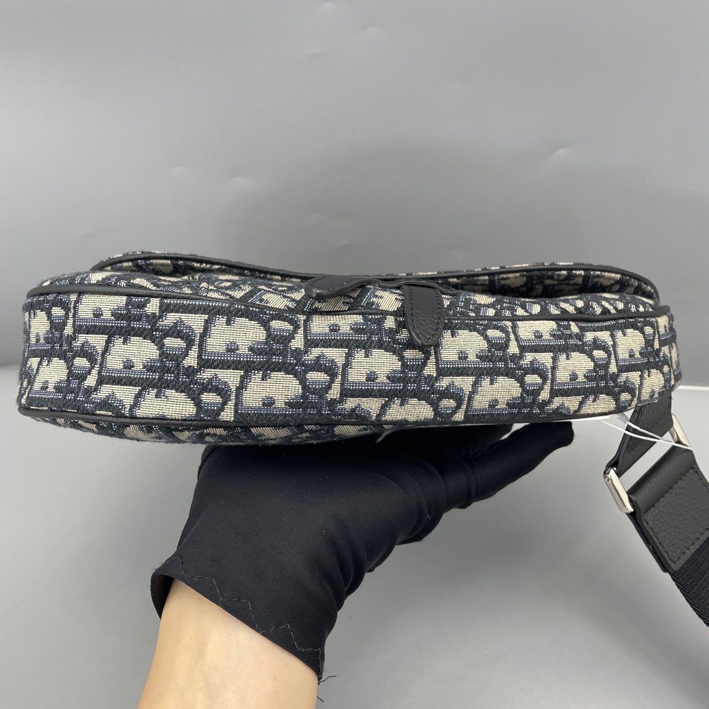 Dior - Saddle Belt Bag - Dior Oblique canvas with grained leather trim - Navy and Beige with Black accents - (Small)