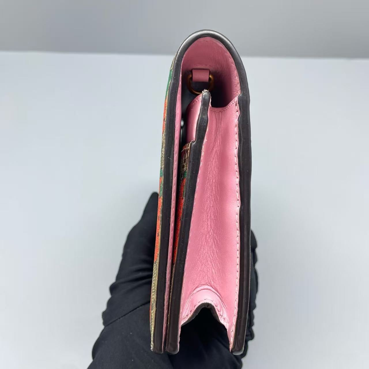Gucci - Strawberry Print GG Supreme Wallet on Chain - Coated canvas with leather trim - Multicolour - (mini)