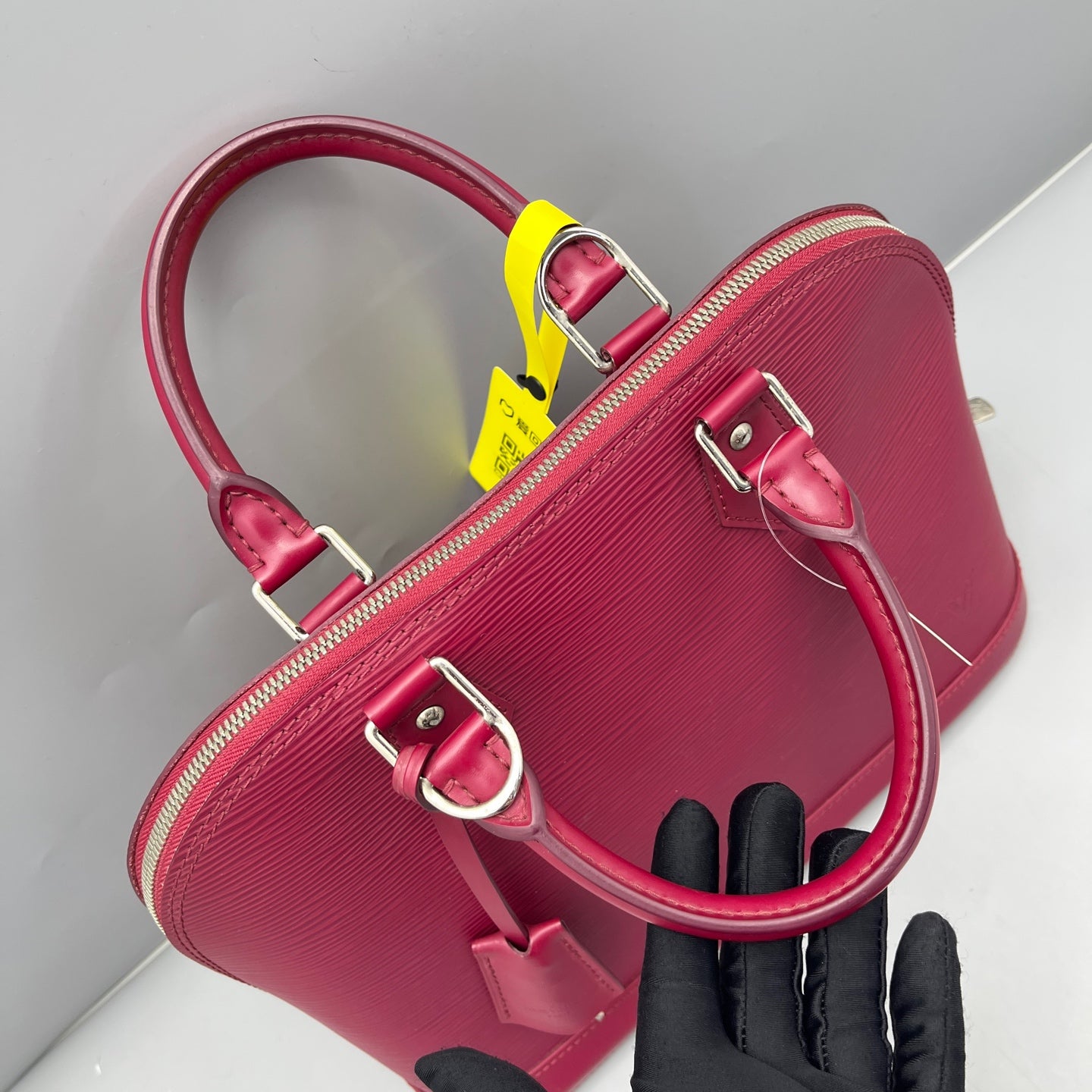 Louis Vuitton - Alma PM - Epi leather - Burgundy - (medium)