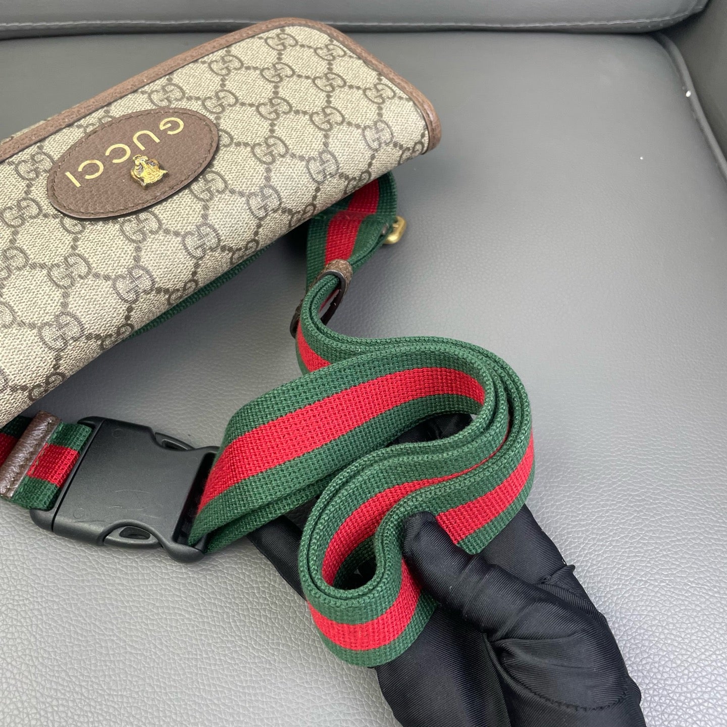 Gucci - Neo Vintage Tiger Head Belt Bag - GG Supreme canvas with leather trim - Brown - (small)
