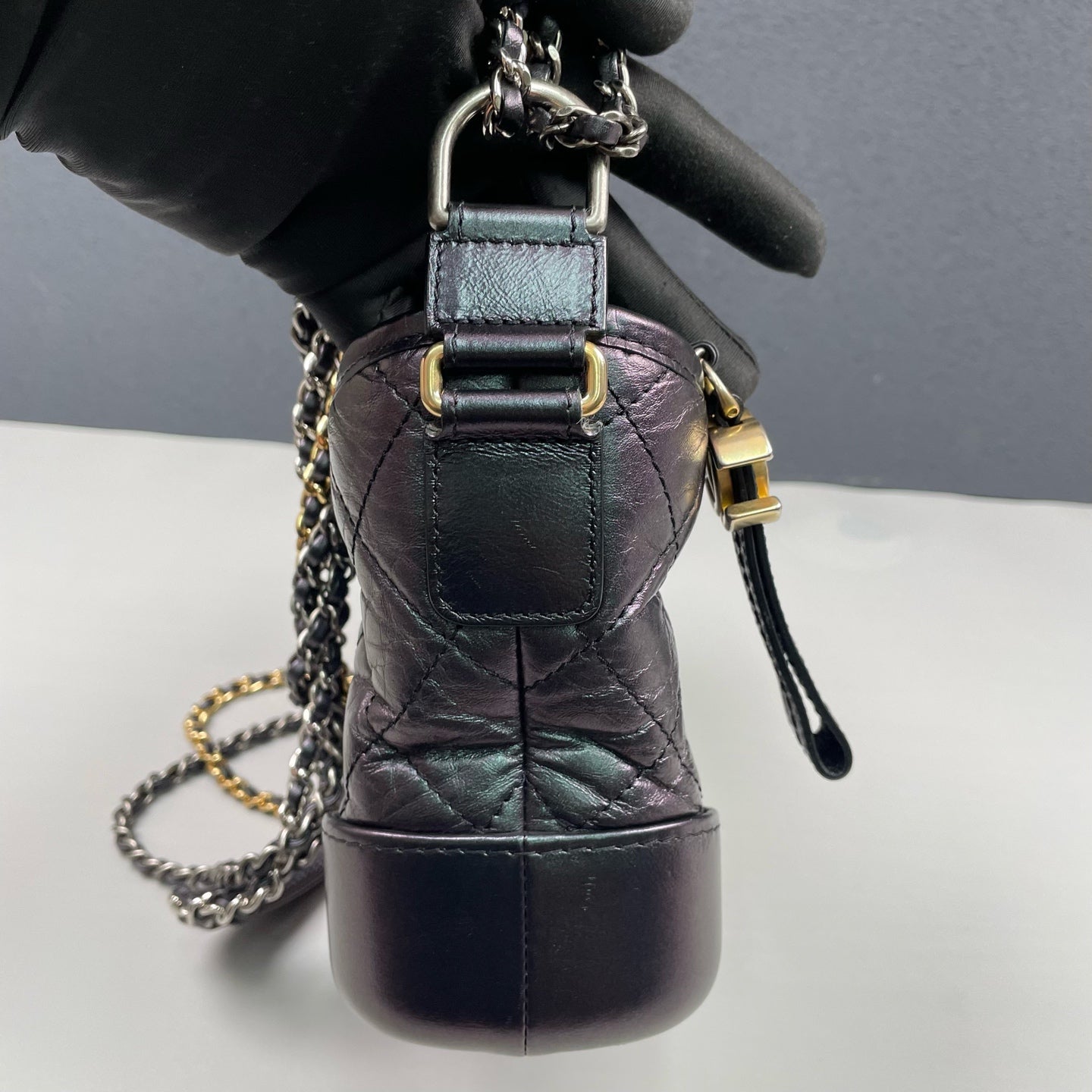 Chanel - Gabrielle Small Hobo Bag - Iridescent aged calfskin leather - Multicolour (Iridescent Purple/Blue) - (Small)