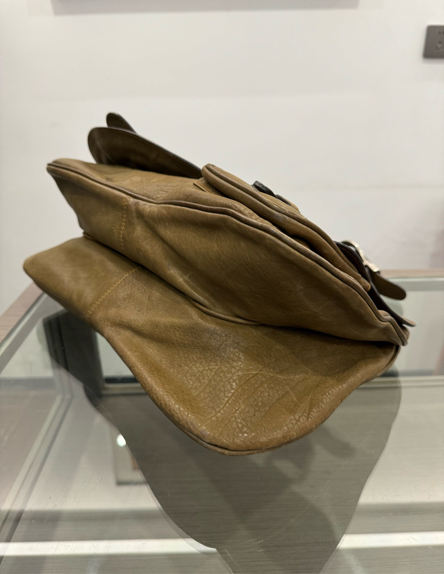 Dior - Ancient Coin Key Flap Handbag (Galliano Era) - Distressed leather - Brown - (large)