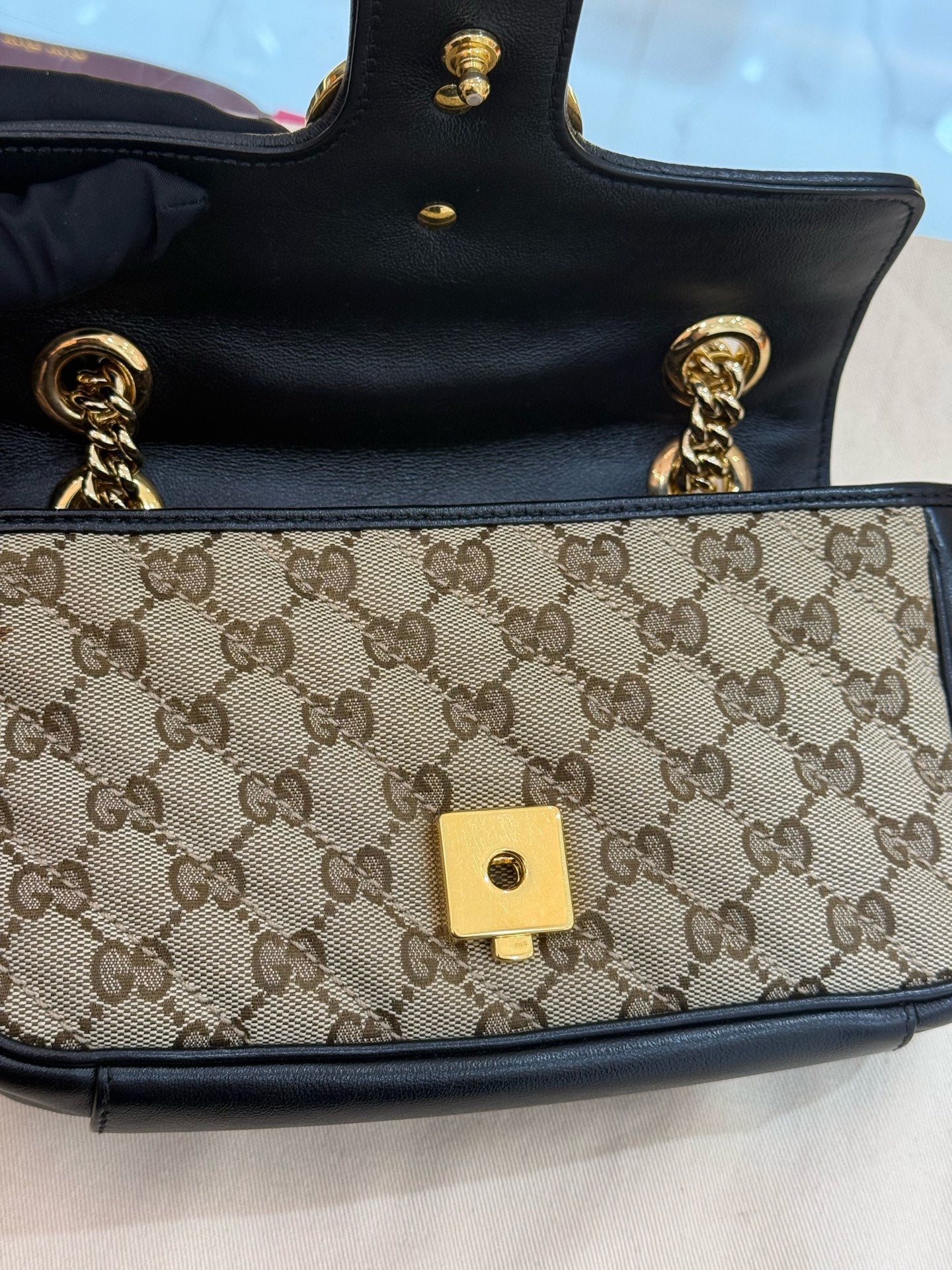 Gucci - GG Marmont 22 - Canvas with leather trim - Beige and Black with Gold-Tone Hardware - (mini)