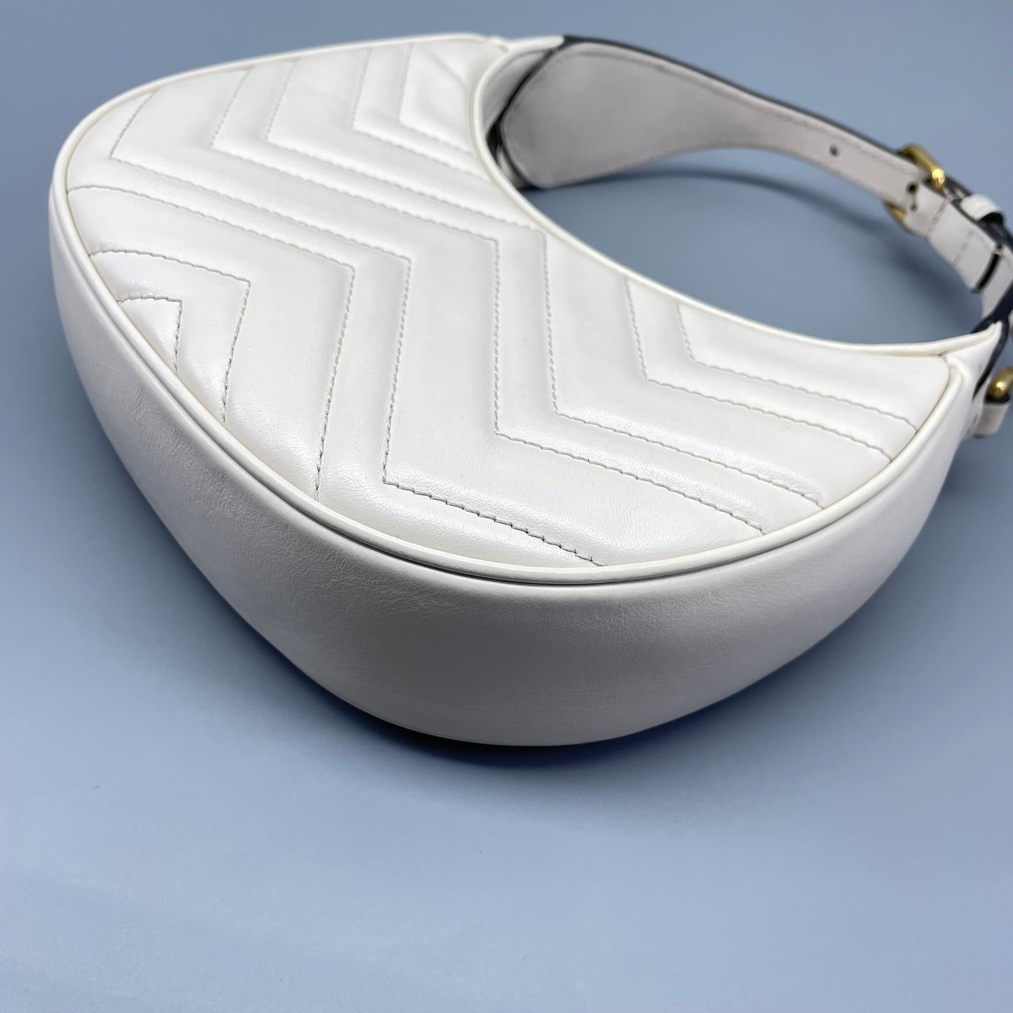 Gucci - GG Marmont Crescent Shoulder Bag - Leather - White - (Small)