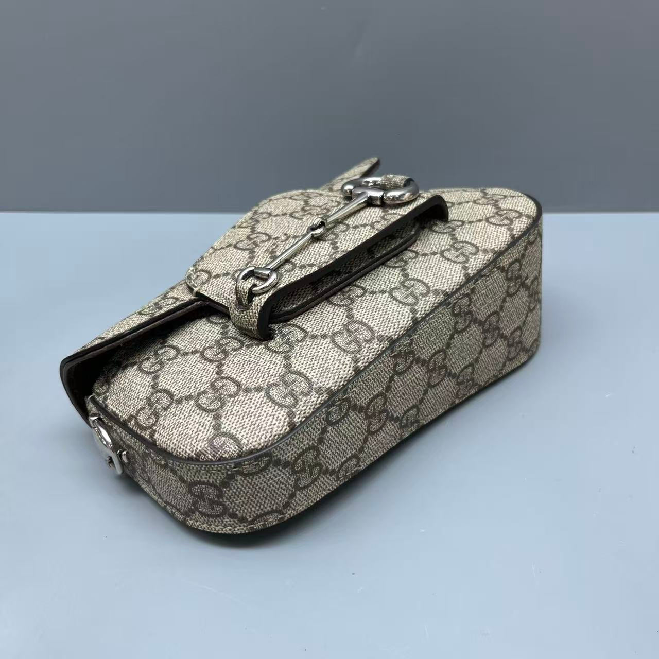 Gucci - Horsebit 1955 Chain Bag - GG Supreme canvas with leather trim - Beige - (mini)