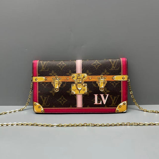 Louis Vuitton - Pochette Félicie Palace Trunk Illustration - Monogram coated canvas with leather trim and interior lining - Brown - (mini)
