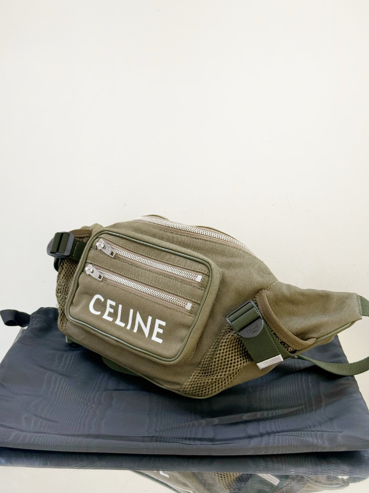 Celine - Trekking Belt Bag - Polyamide - Green - (medium)