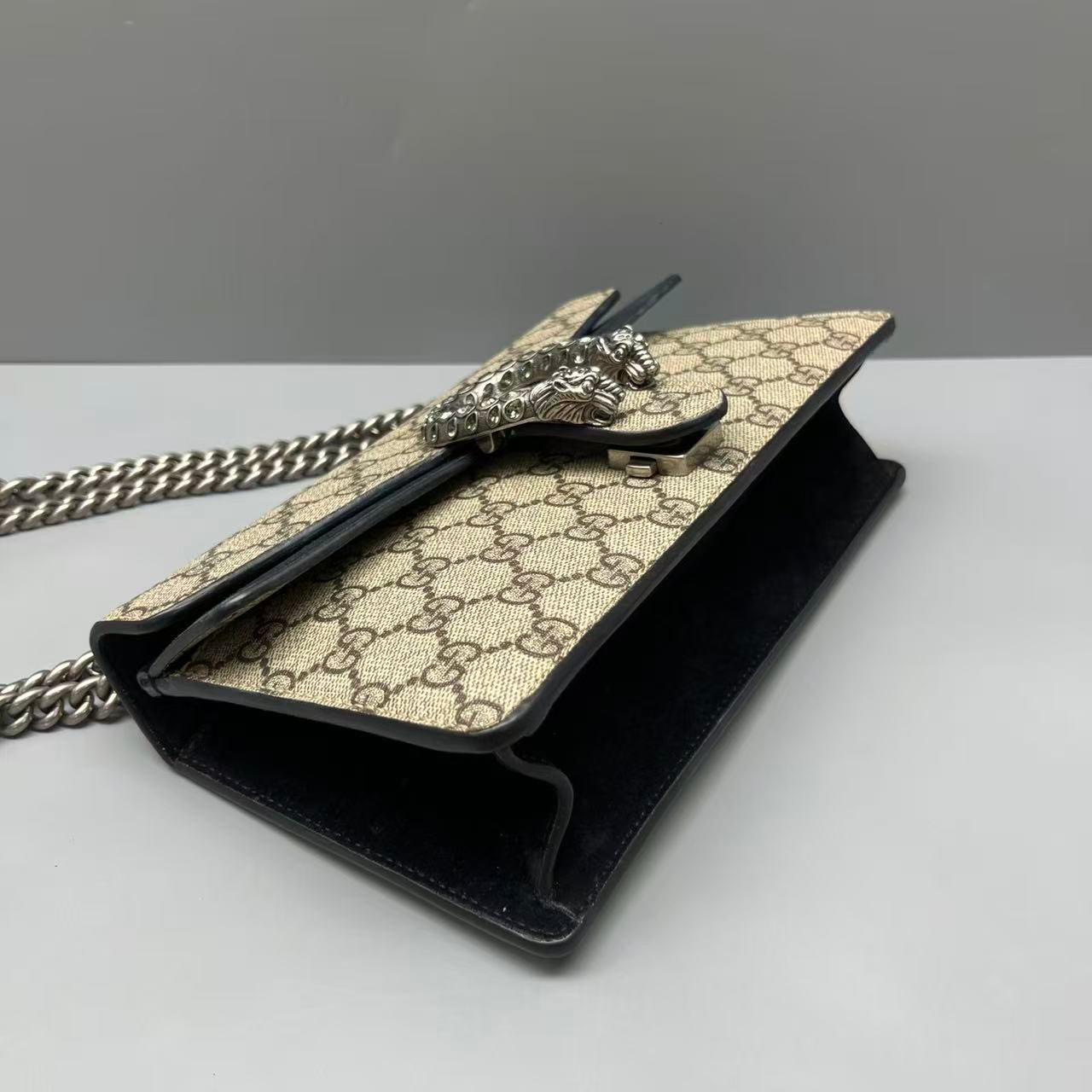 Gucci - Dionysus Small Shoulder Bag - GG Supreme canvas with suede and leather trim - Beige and Black - (Small)