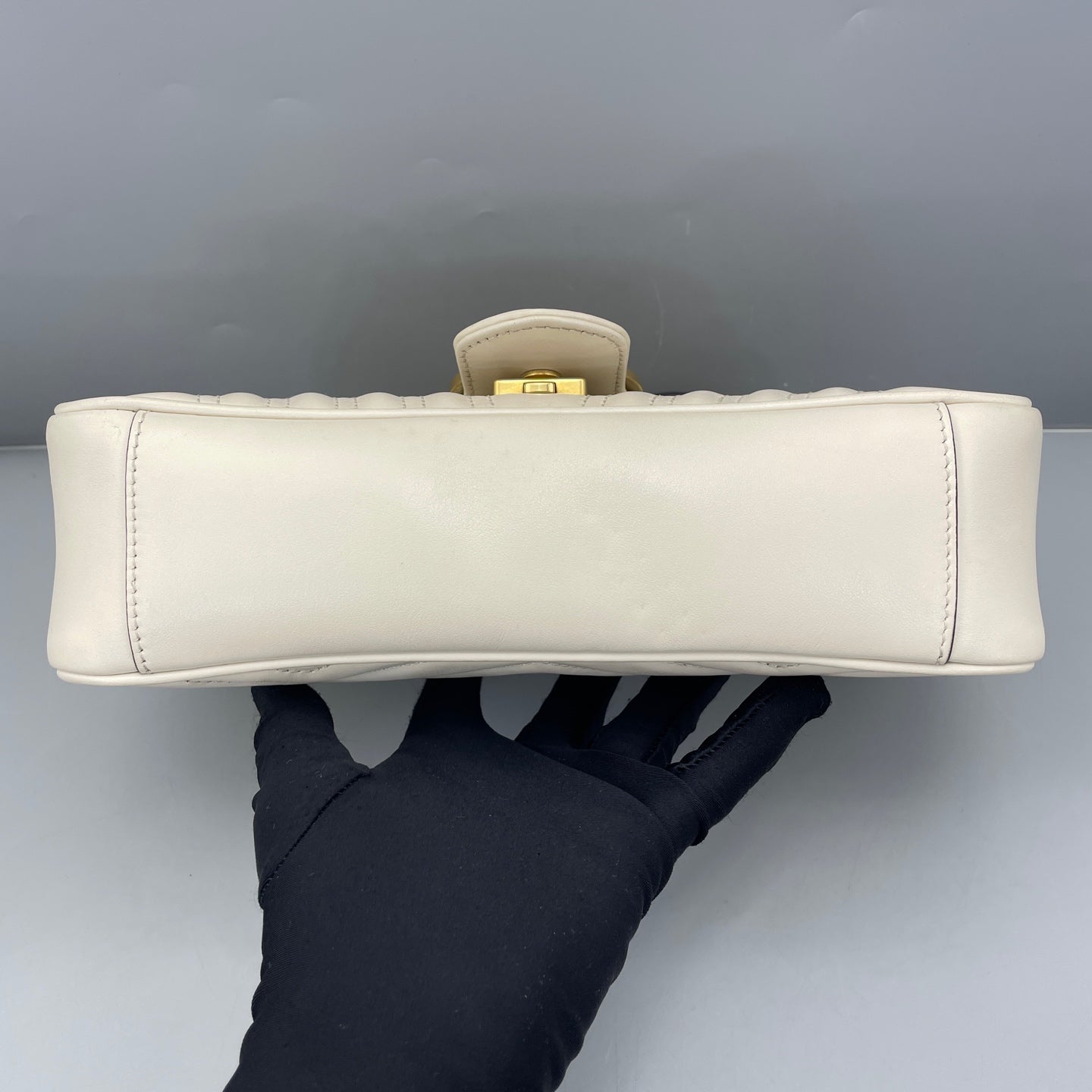 Gucci - Marmont 2.0 Small Shoulder Bag - Leather - White - (Small)