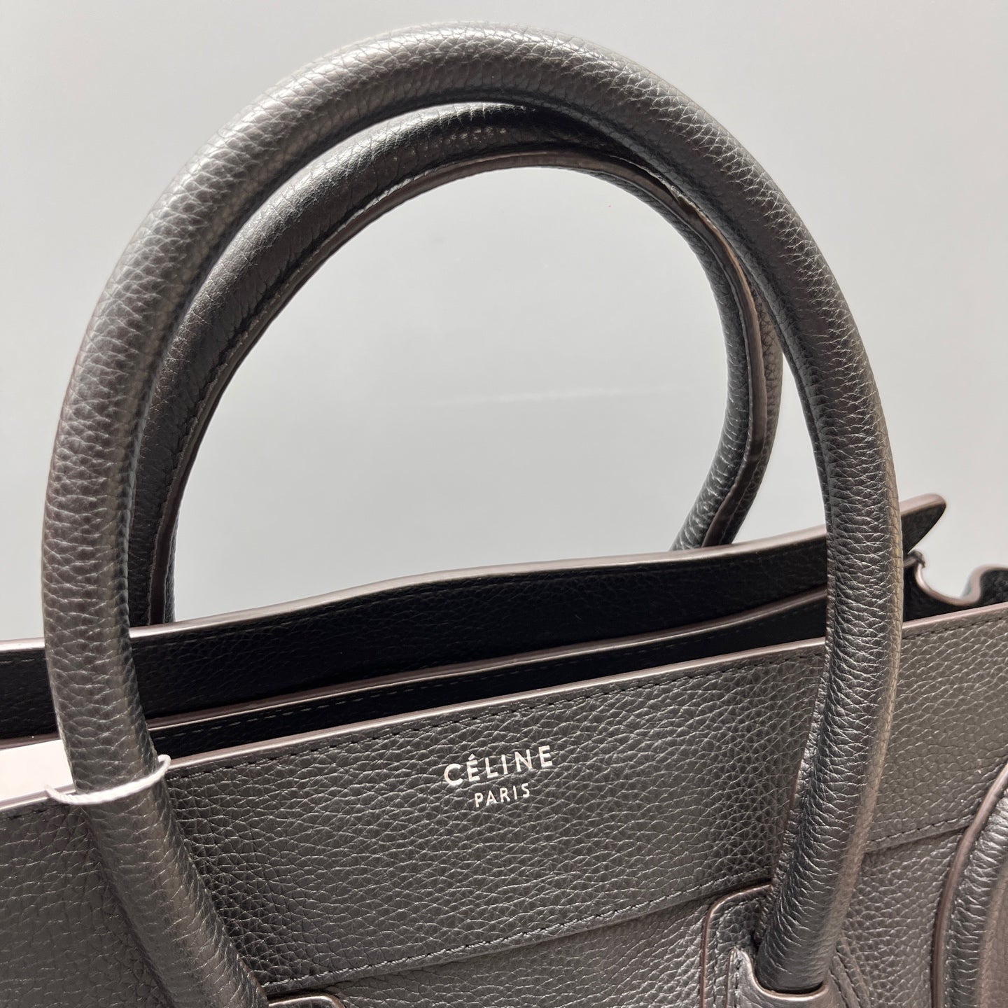 Celine - Luggage Tote Mini - Grained leather - Black - (Medium)