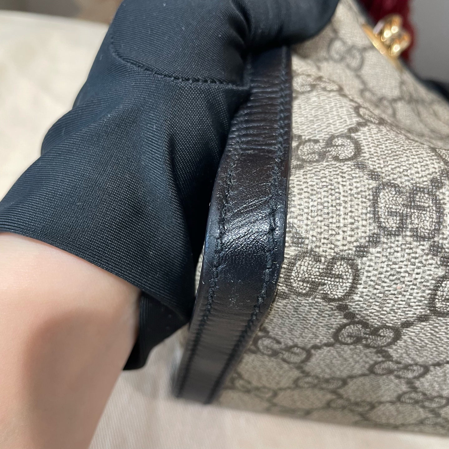 Gucci - Padlock GG Supreme Mini Top Handle Bag - GG Supreme canvas with black leather trim - Beige and Black - (mini)