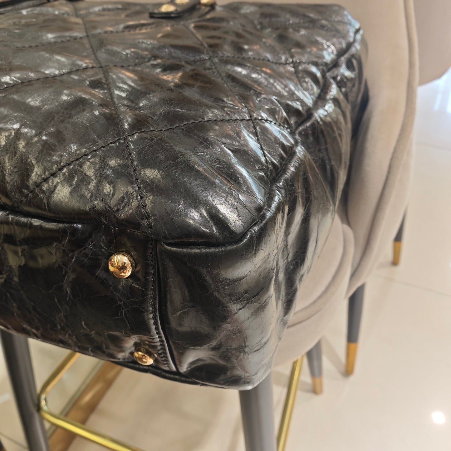 Chanel - Quilted Waxed Leather and Tweed Shopping Tote - Waxed leather and tweed - Black - (Large)