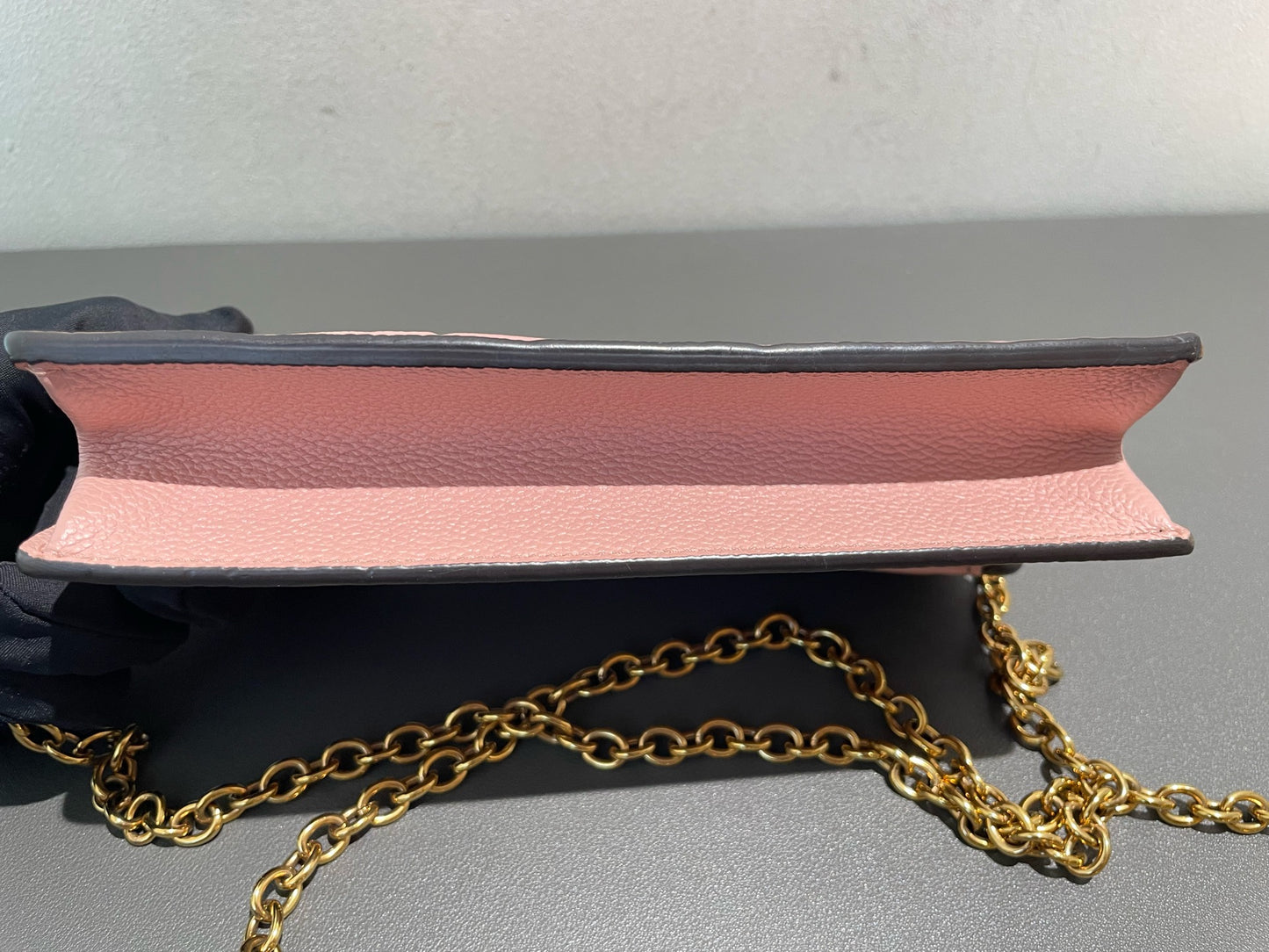 Louis Vuitton - Vavin WOC - Leather - Pink - (mini)