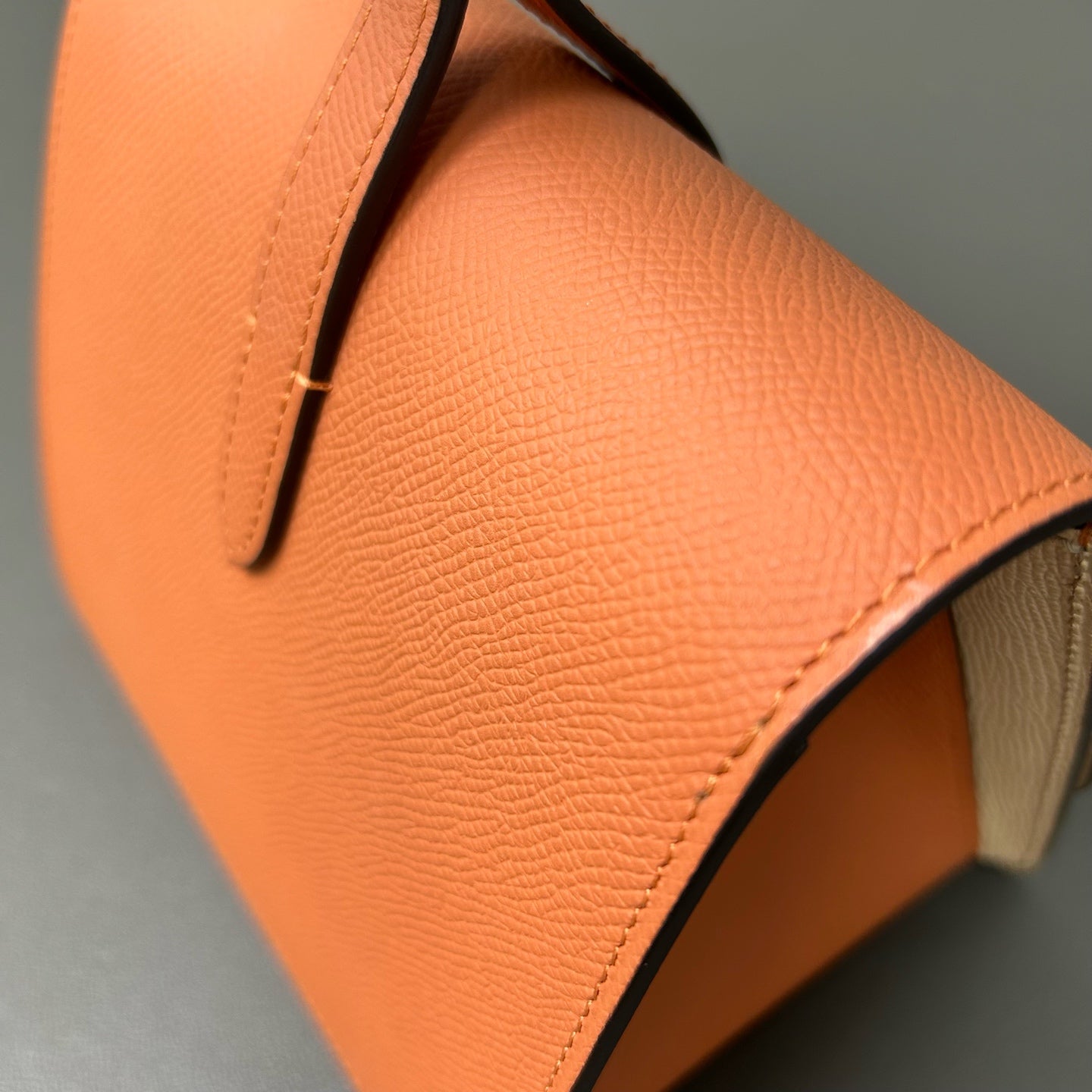 Moynat - Triangle Flap Bag - Grained cowhide leather - Orange with polished silver-tone hardware - (mini)
