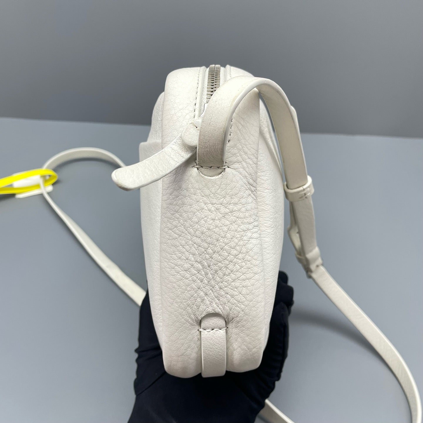 Balenciaga - Everyday Camera Bag - Grained calfskin leather - White - (Small)