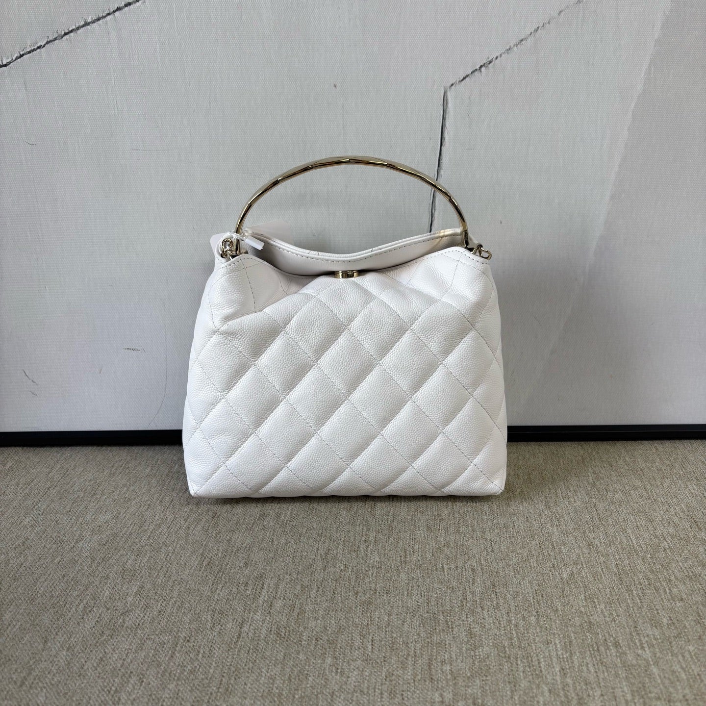 Chanel - Coco Crush Metal Handle Bag - Caviar leather - White - (Mini)