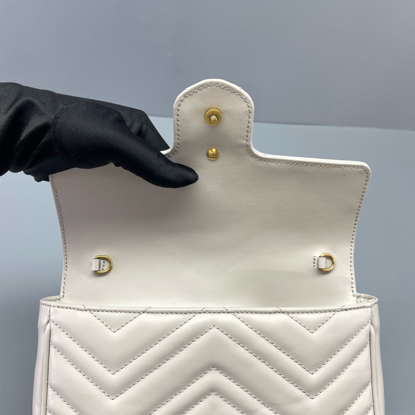 Gucci - GG Marmont Wallet on Chain - Leather - White - (mini)