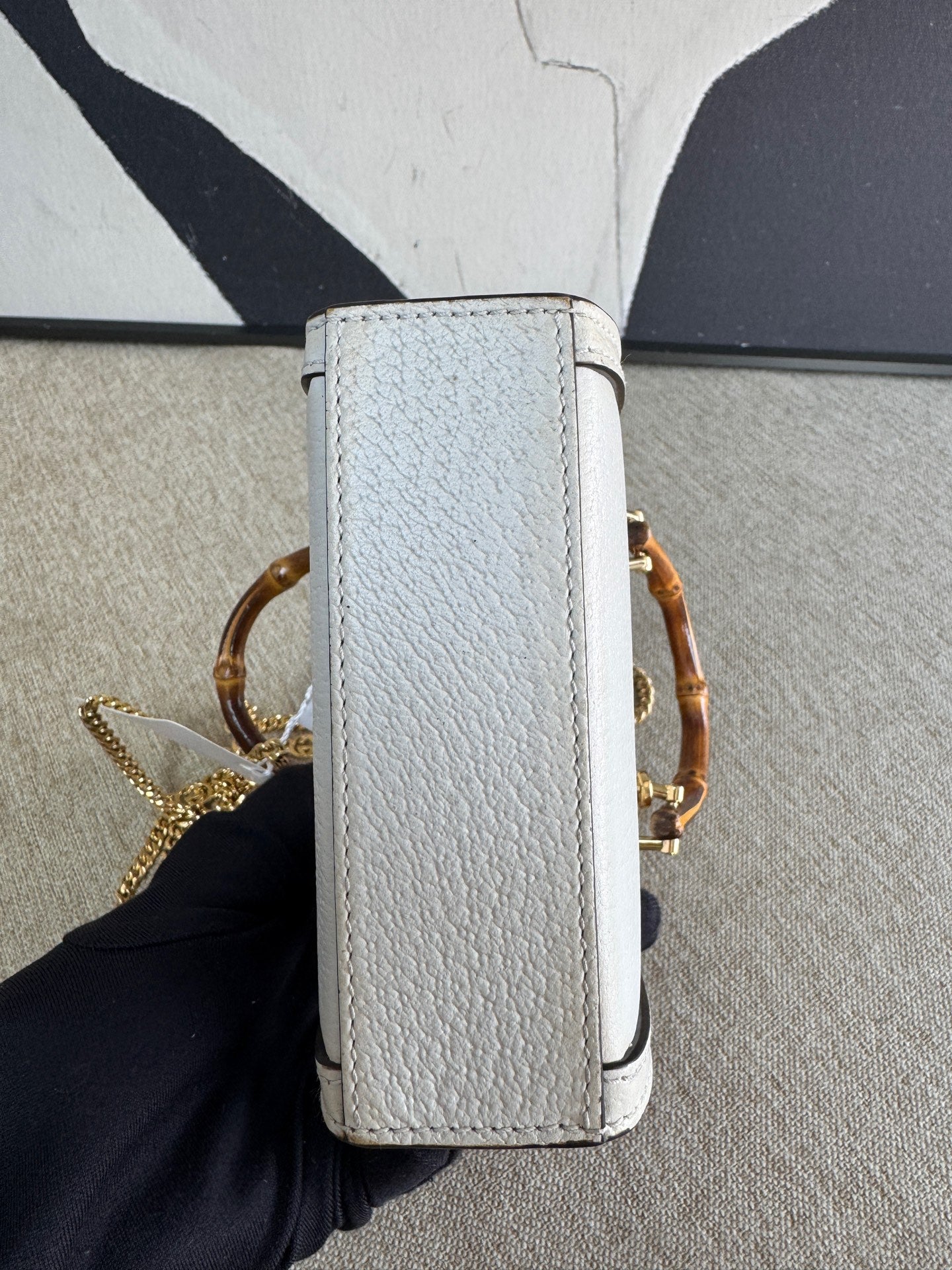 Gucci - Diana Mini - Grained cowhide leather with bamboo - White with gold-tone hardware - (mini)
