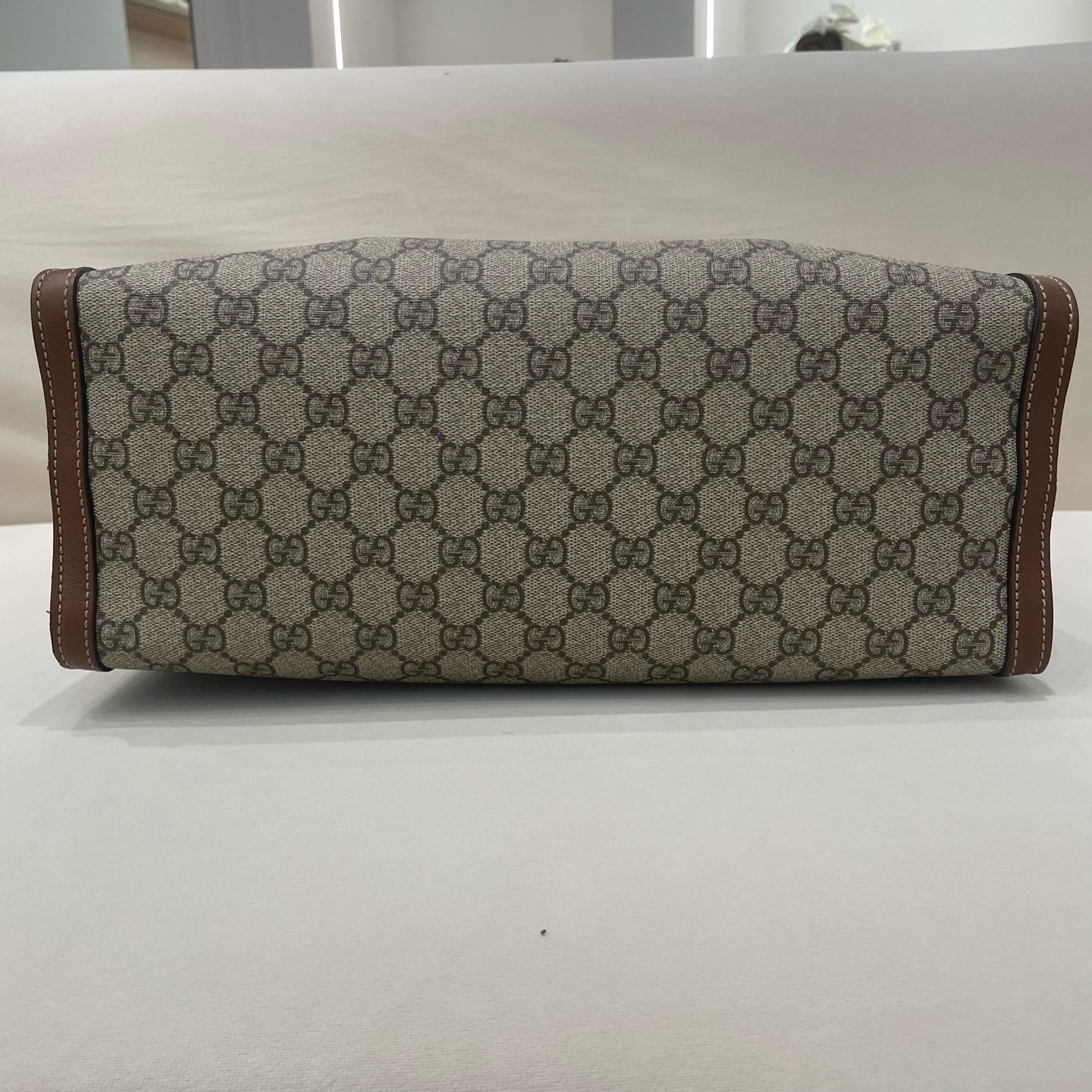 Gucci - Padlock Medium Top Handle Bag - GG Supreme canvas with leather trim - Brown - (medium)