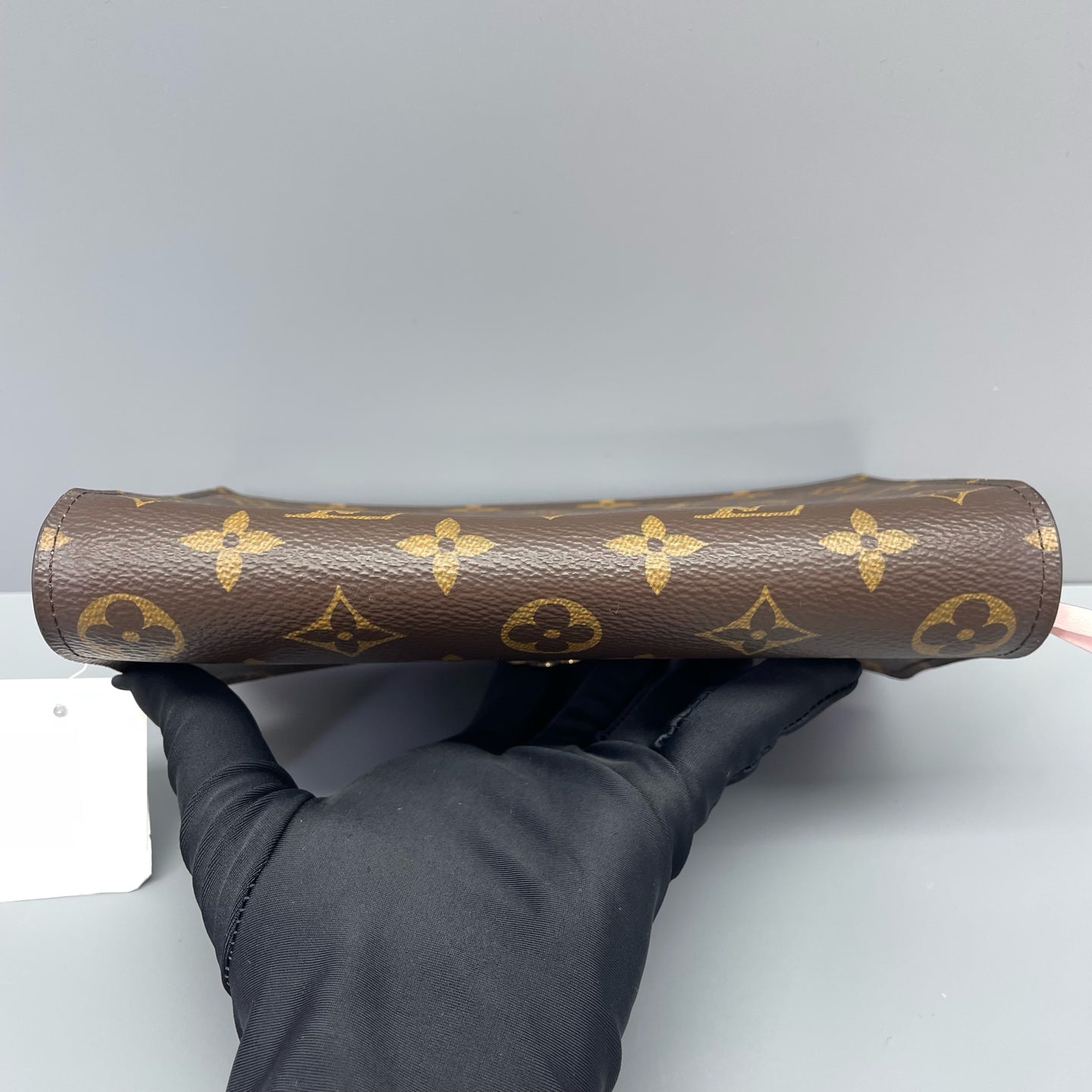 Louis Vuitton - Wallet on Chain (WOC) Monogram Bicolor Floral - Monogram coated canvas and calfskin leather - Multicolour (Brown and Pink) - (mini)
