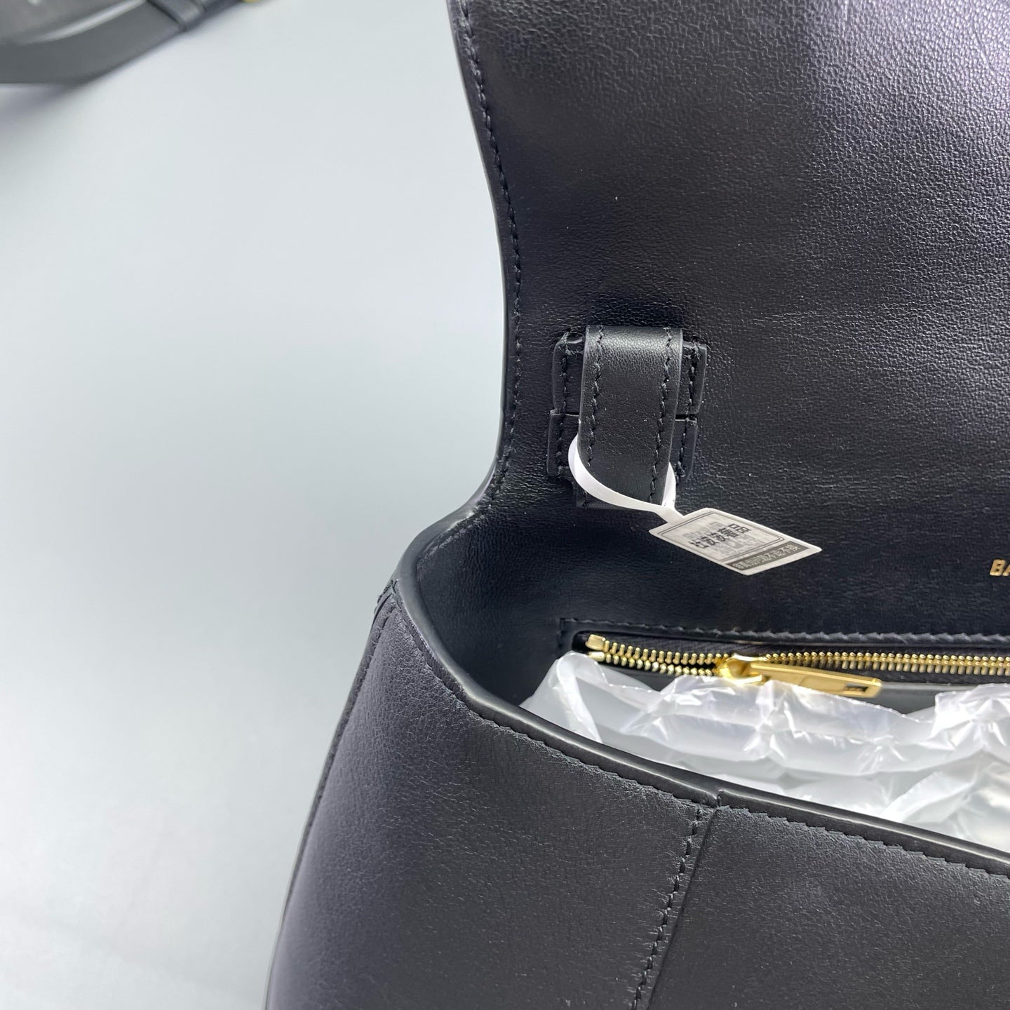Balenciaga - Hourglass Bag - Smooth calfskin leather - Black - (Medium)