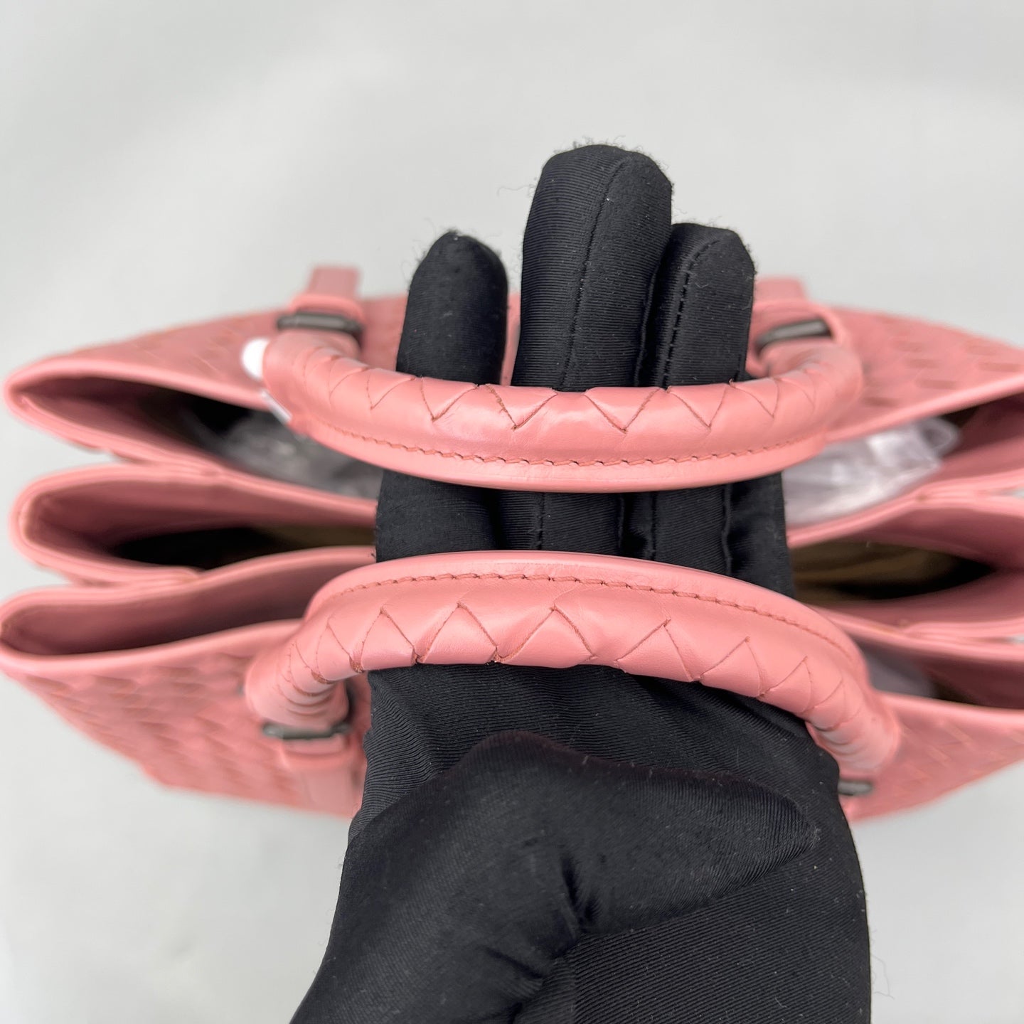 Bottega Veneta - Roma - Leather - Pink - (medium)