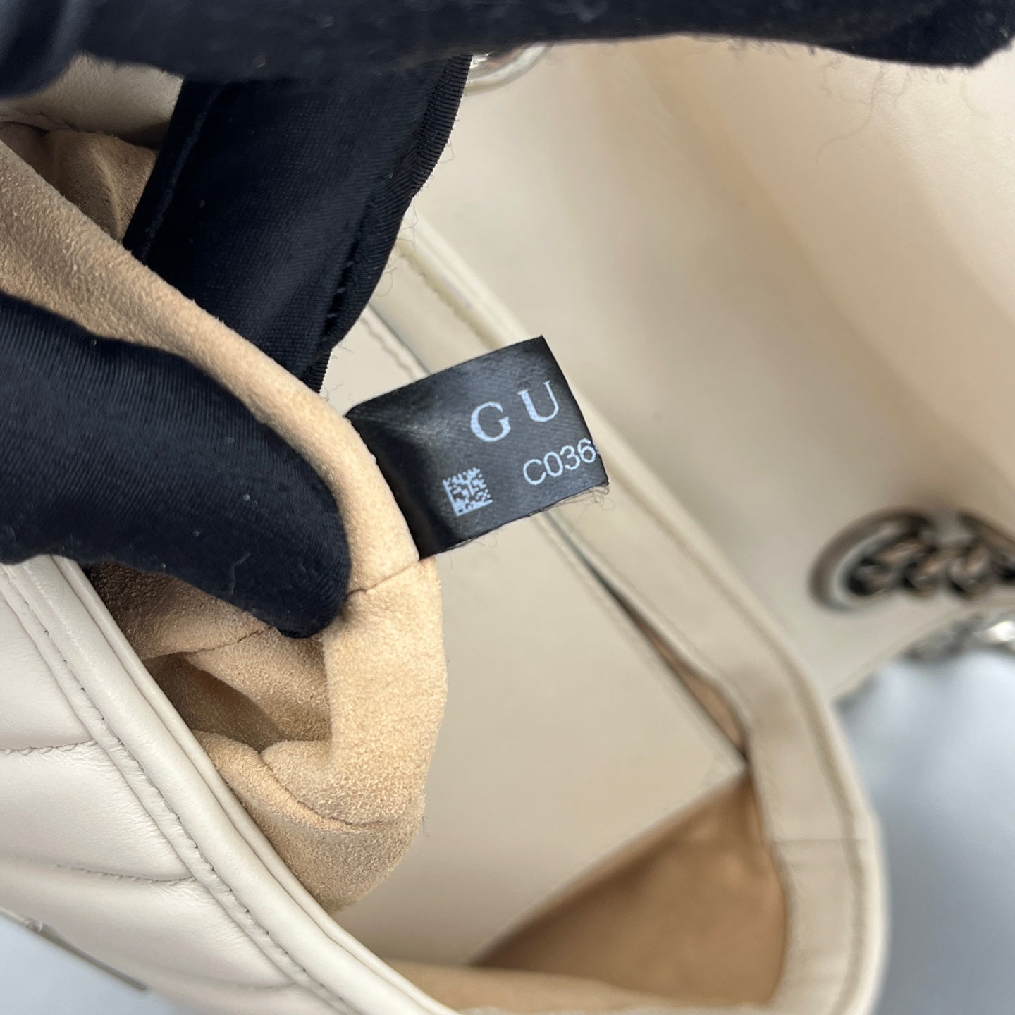 Gucci - GG Marmont Matelassé Small Shoulder Bag - Leather - White - (mini)