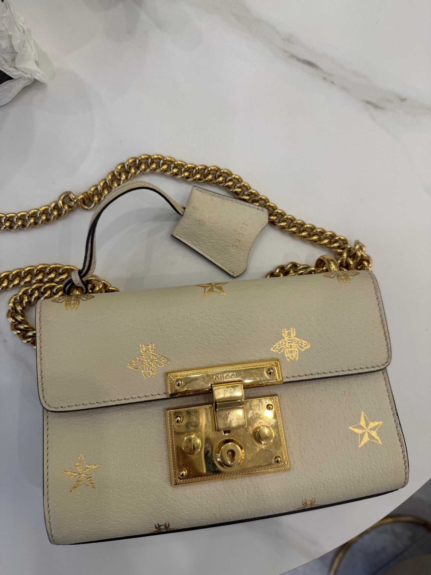 Gucci - Padlock Small Shoulder Bag with Bee Motif - Grained leather - White - (Small)