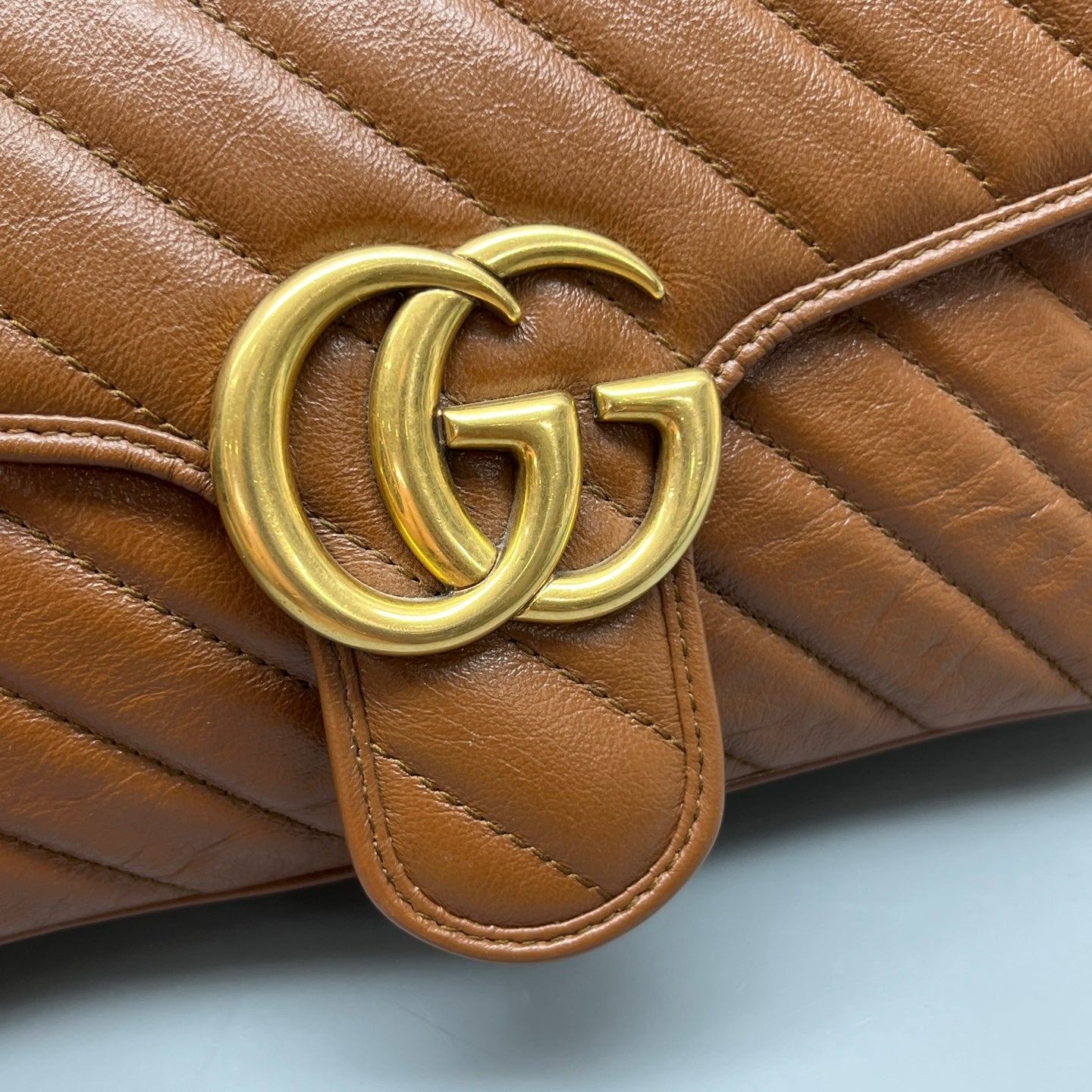 Gucci - GG Marmont Matelassé Shoulder Bag - Leather - Caramel with Gold-Tone Hardware - (medium)