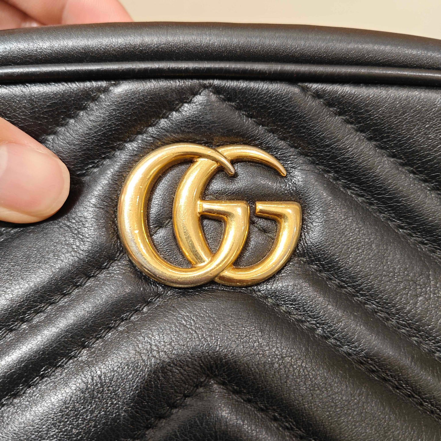 Gucci - GG Marmont Matelassé Mini Camera Bag - Leather - Black with Gold-Tone Hardware - (mini)