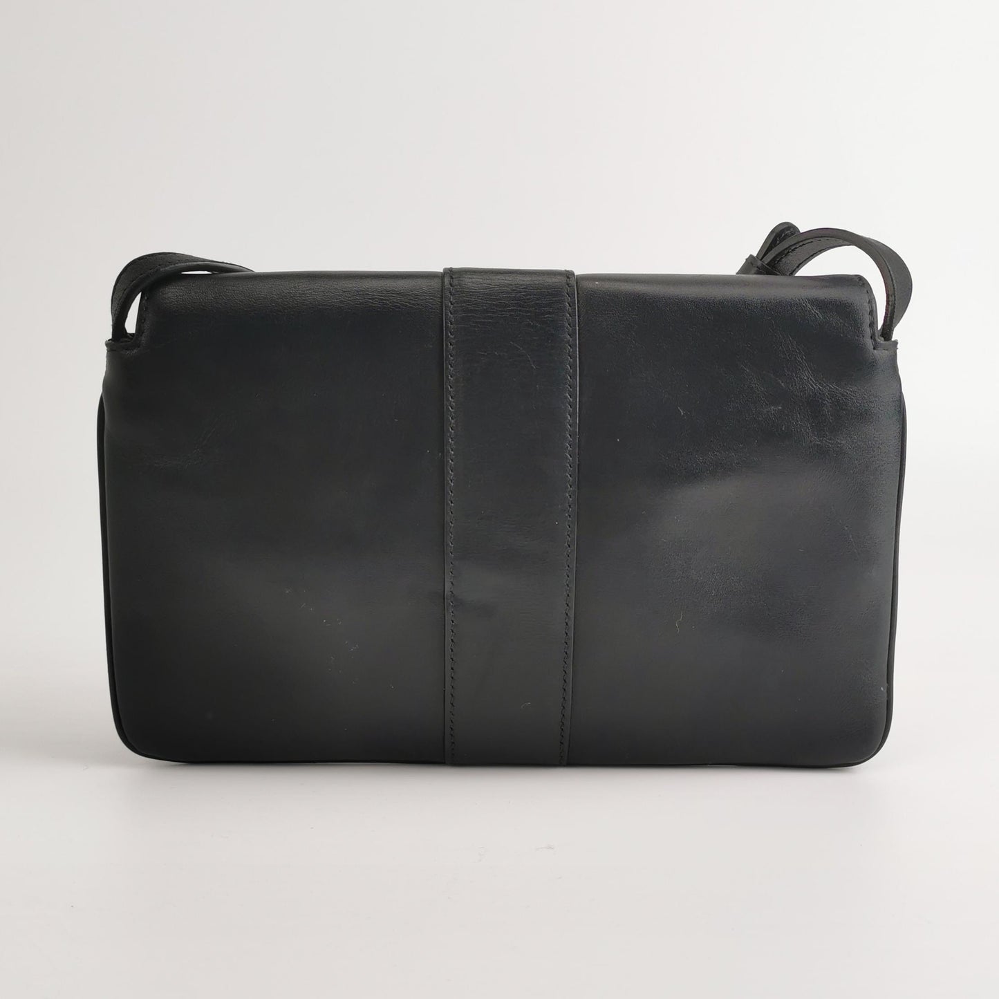 Gucci - Arli Small Shoulder Bag (Style 550129) - Grained leather - Black - (Small)