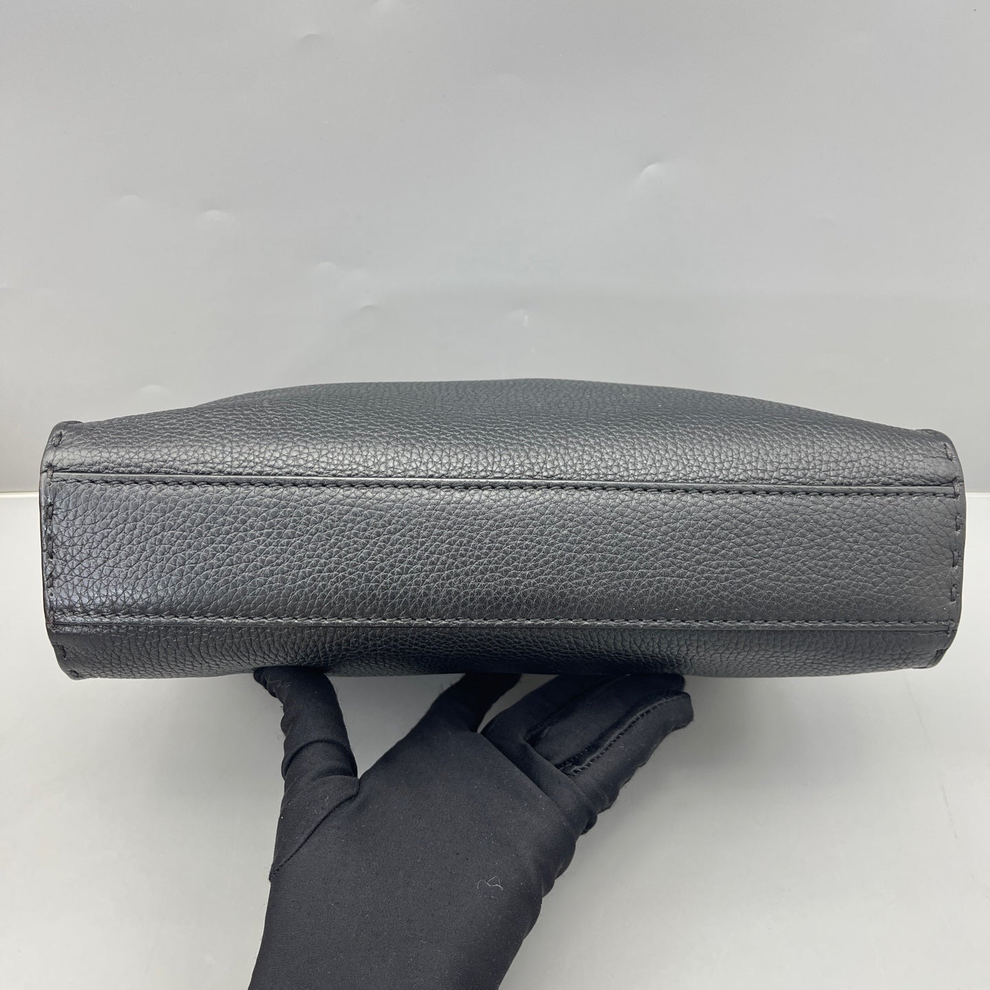 Fendi - Peekaboo Fit Briefcase - Pebbled leather - Black - (medium)